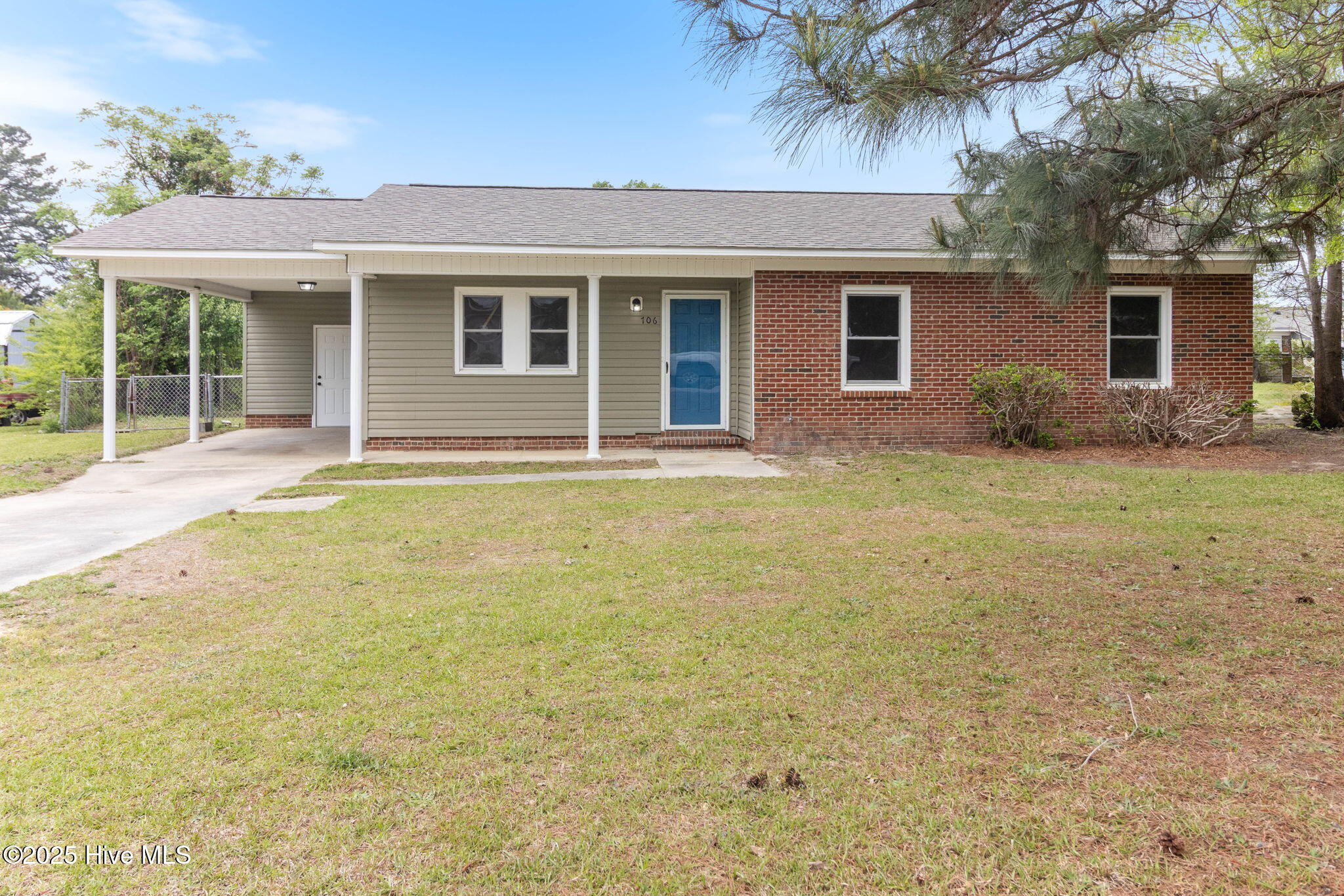 706 Ashley Drive Property Photo