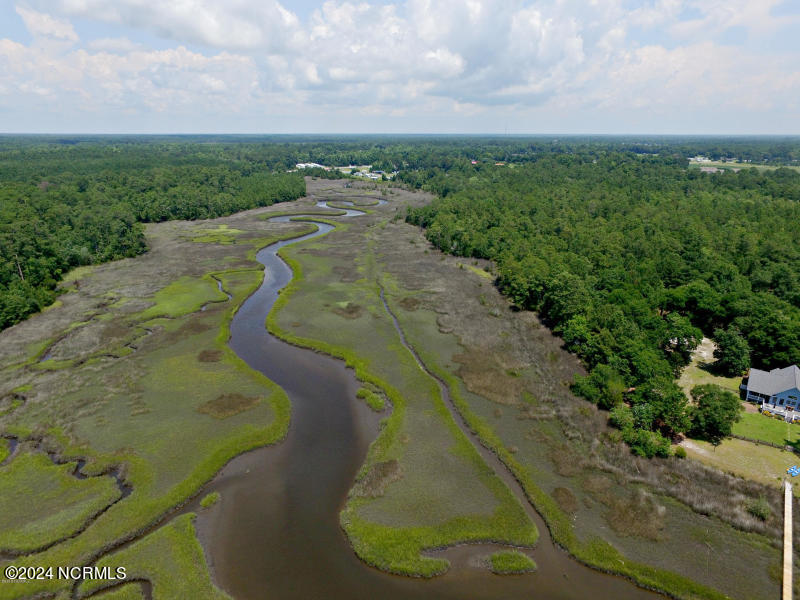 4 Willis Landing Road Property Photo