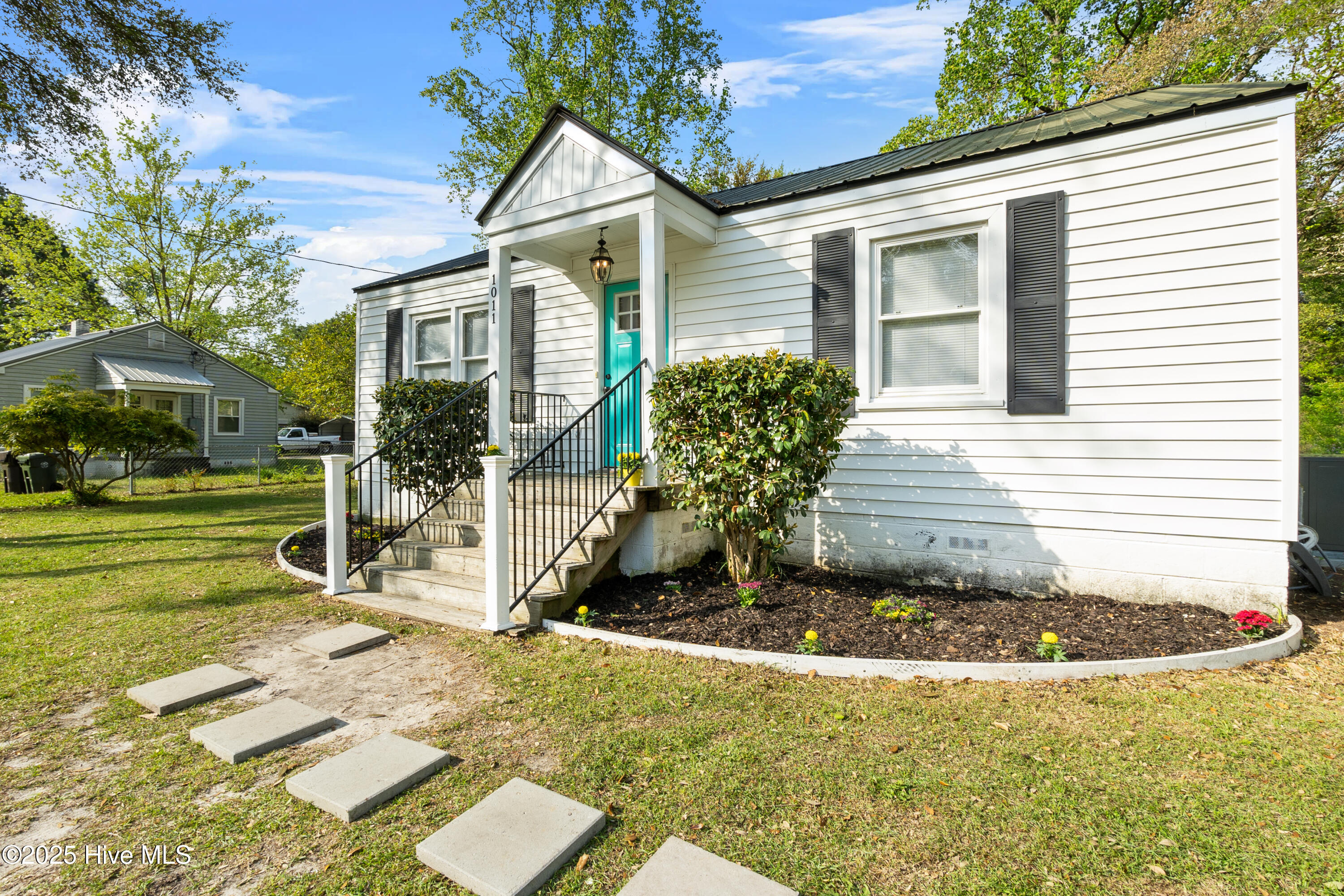 1011 Wilder Avenue Property Photo