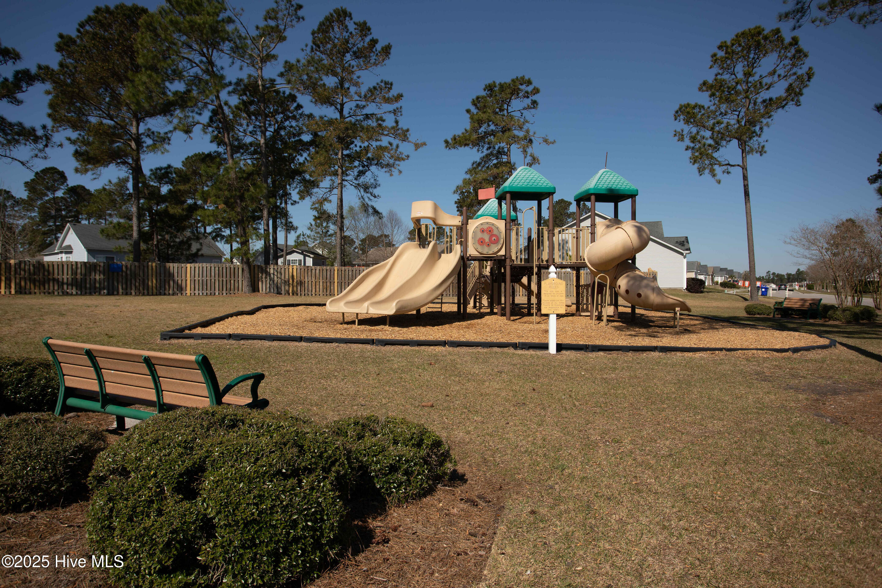 1112 Crestfield Way Property Photo 34