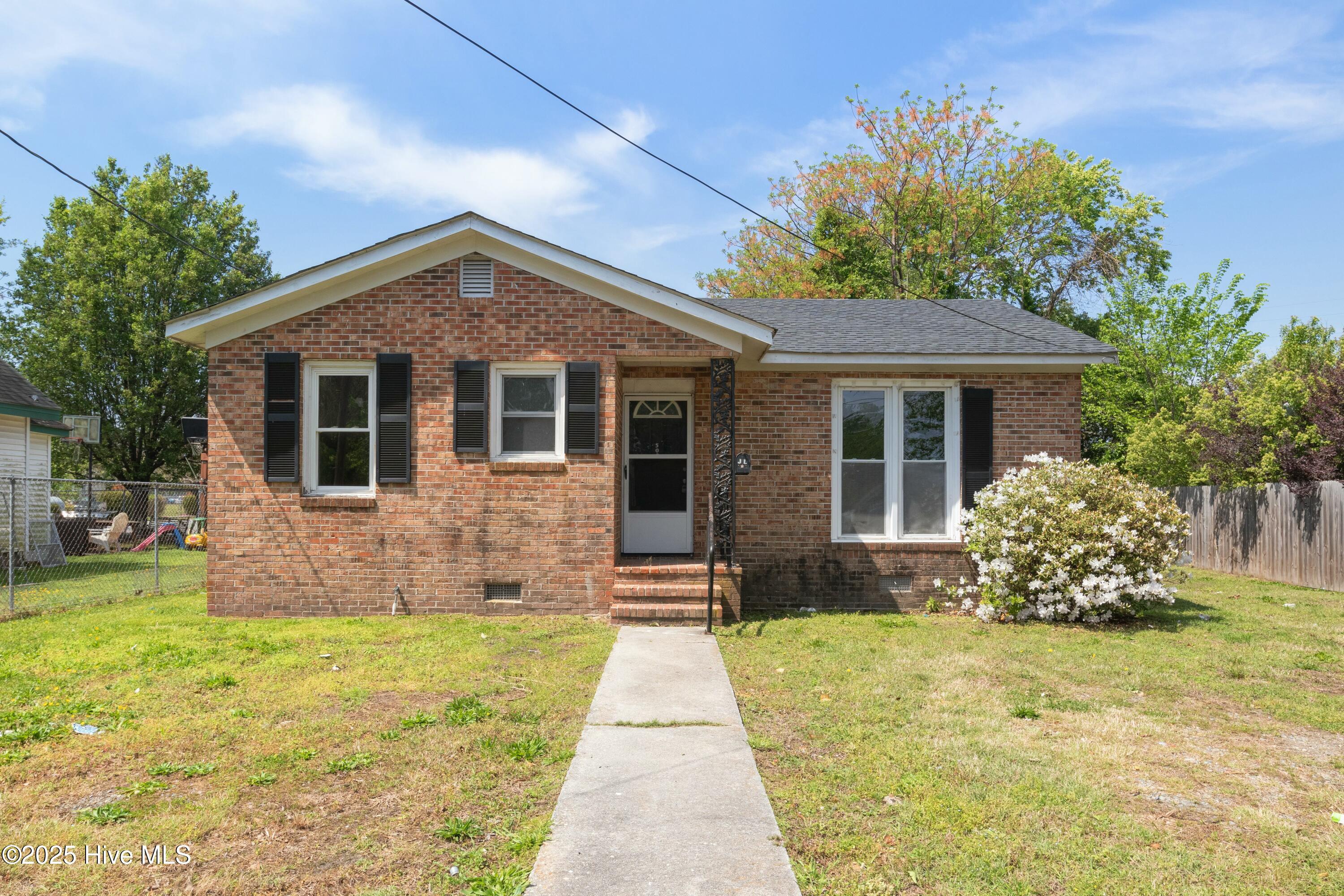 509 Madrin Street Property Photo