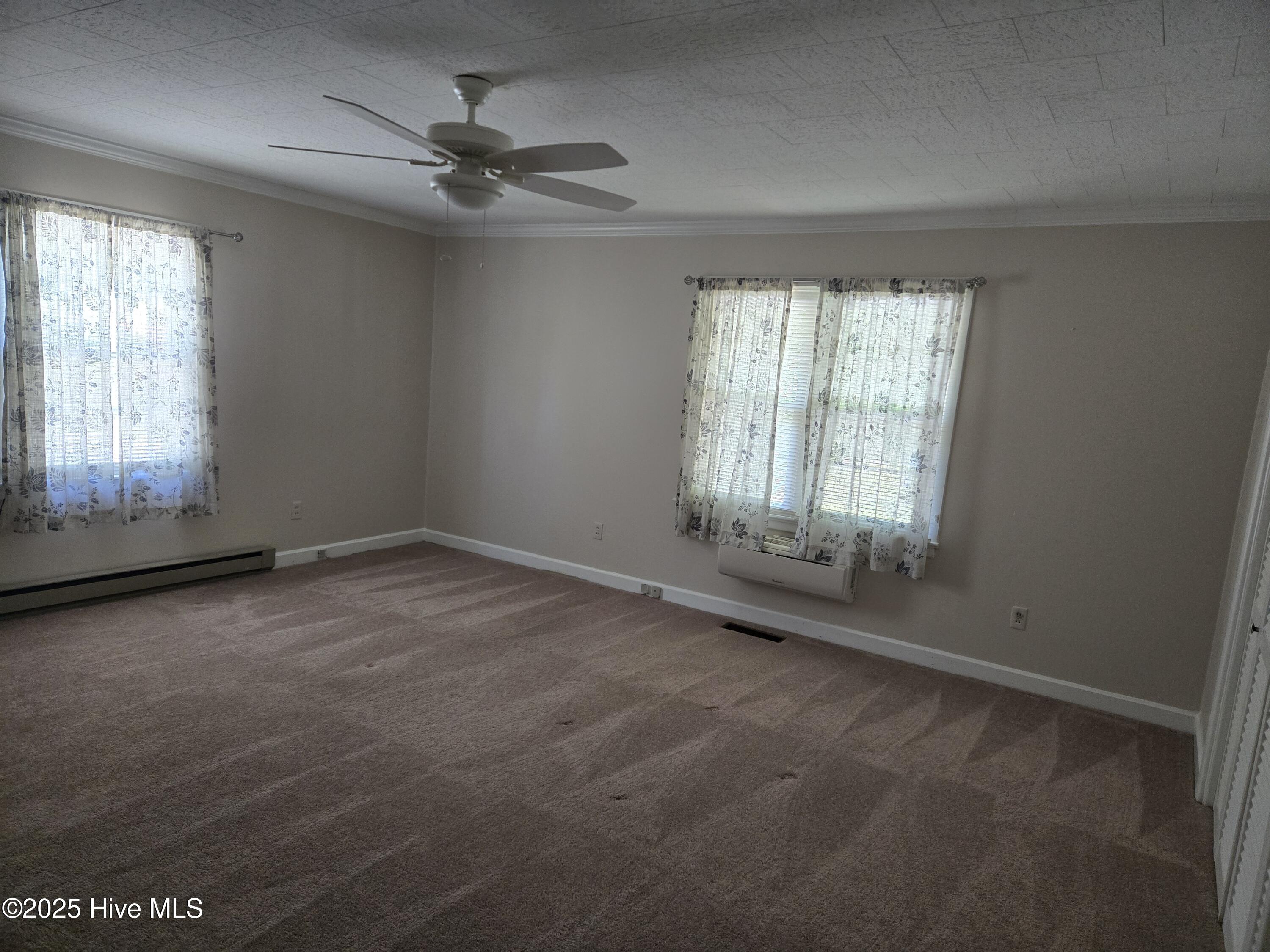 705 School Drive Property Photo 5