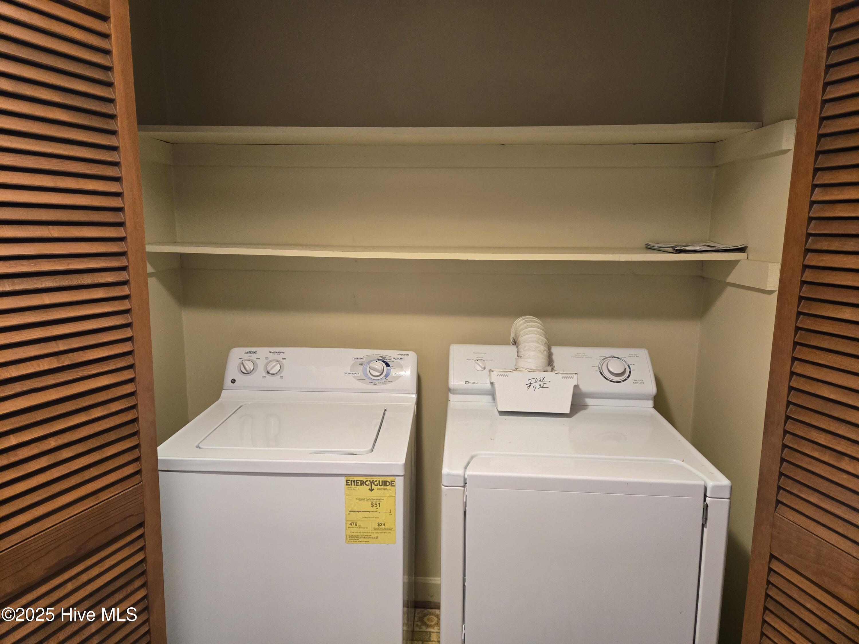 705 School Drive Property Photo 10