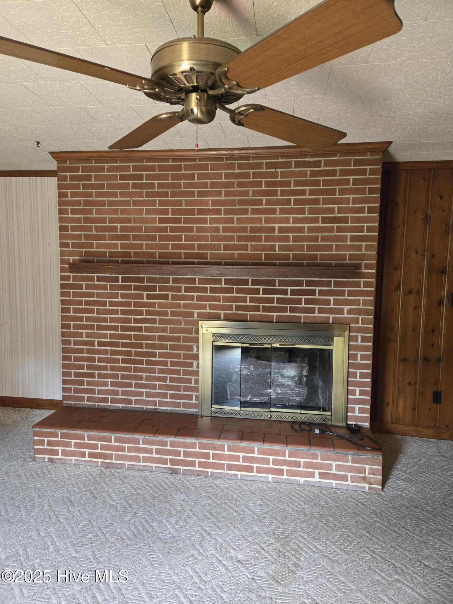 705 School Drive Property Photo 12