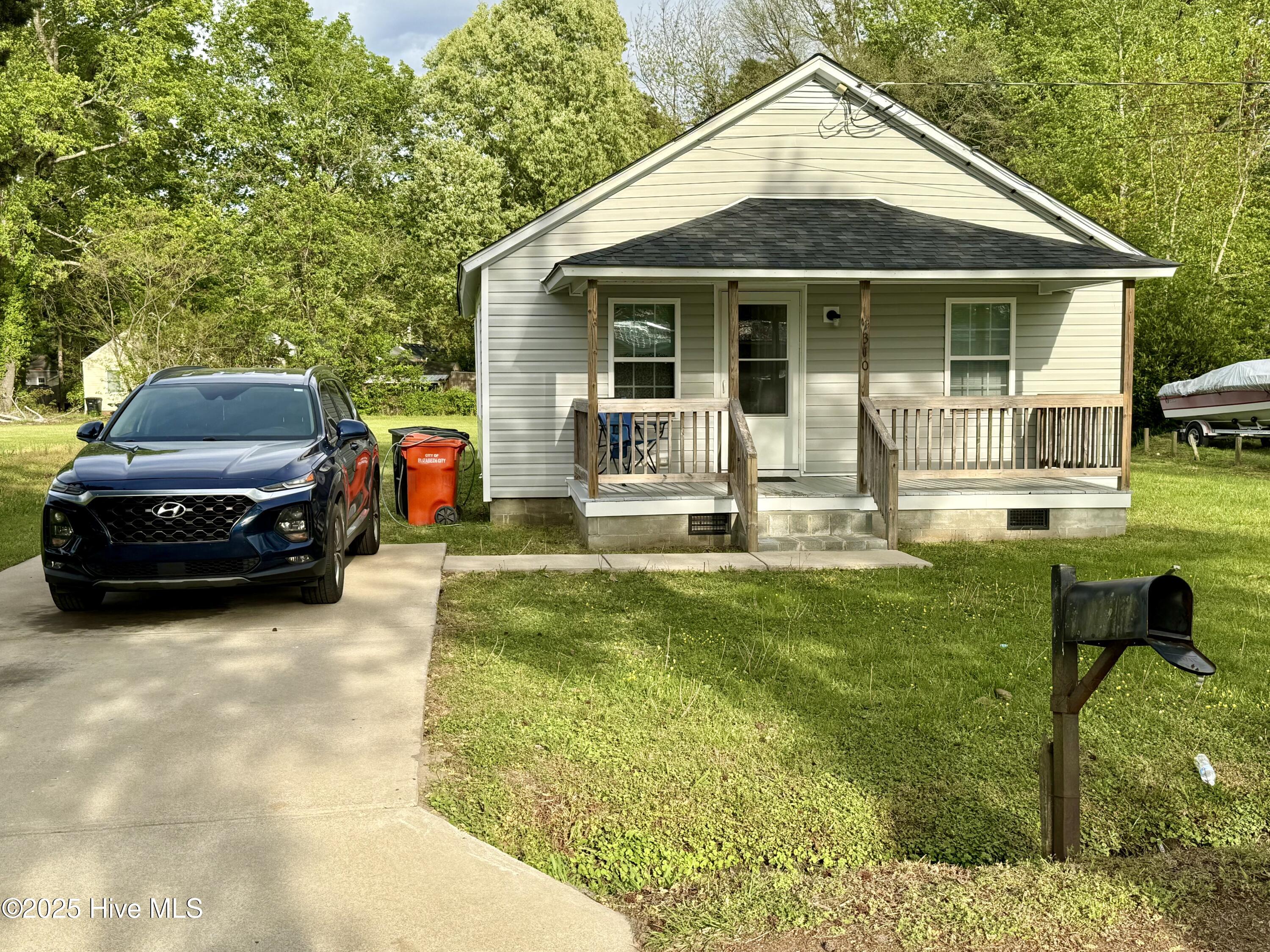 1310 Normal Avenue Property Photo