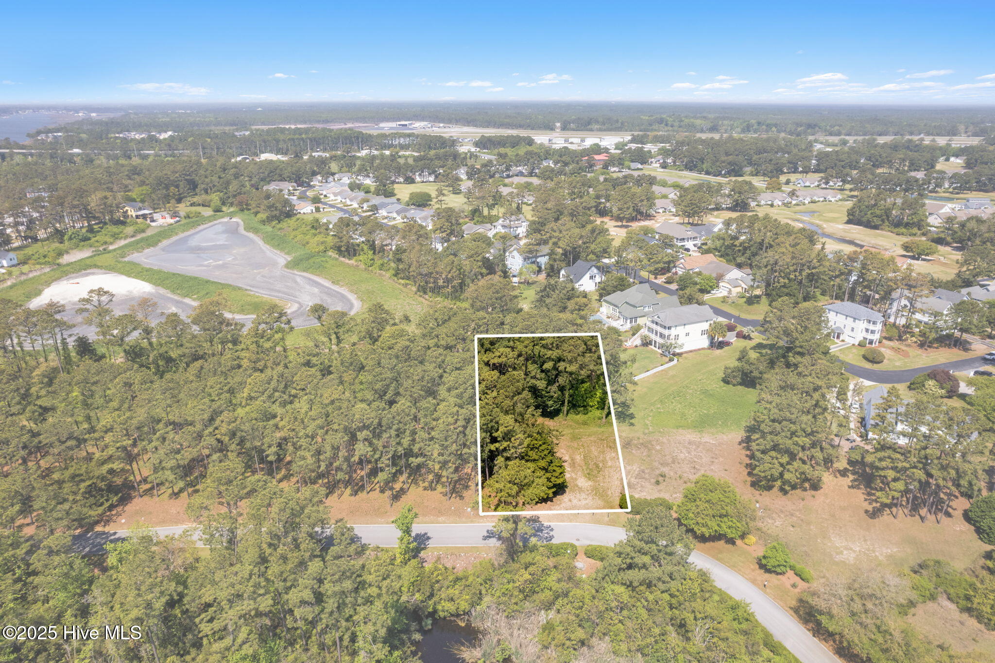 1 Barnes Bluff Drive Drive Property Photo 5