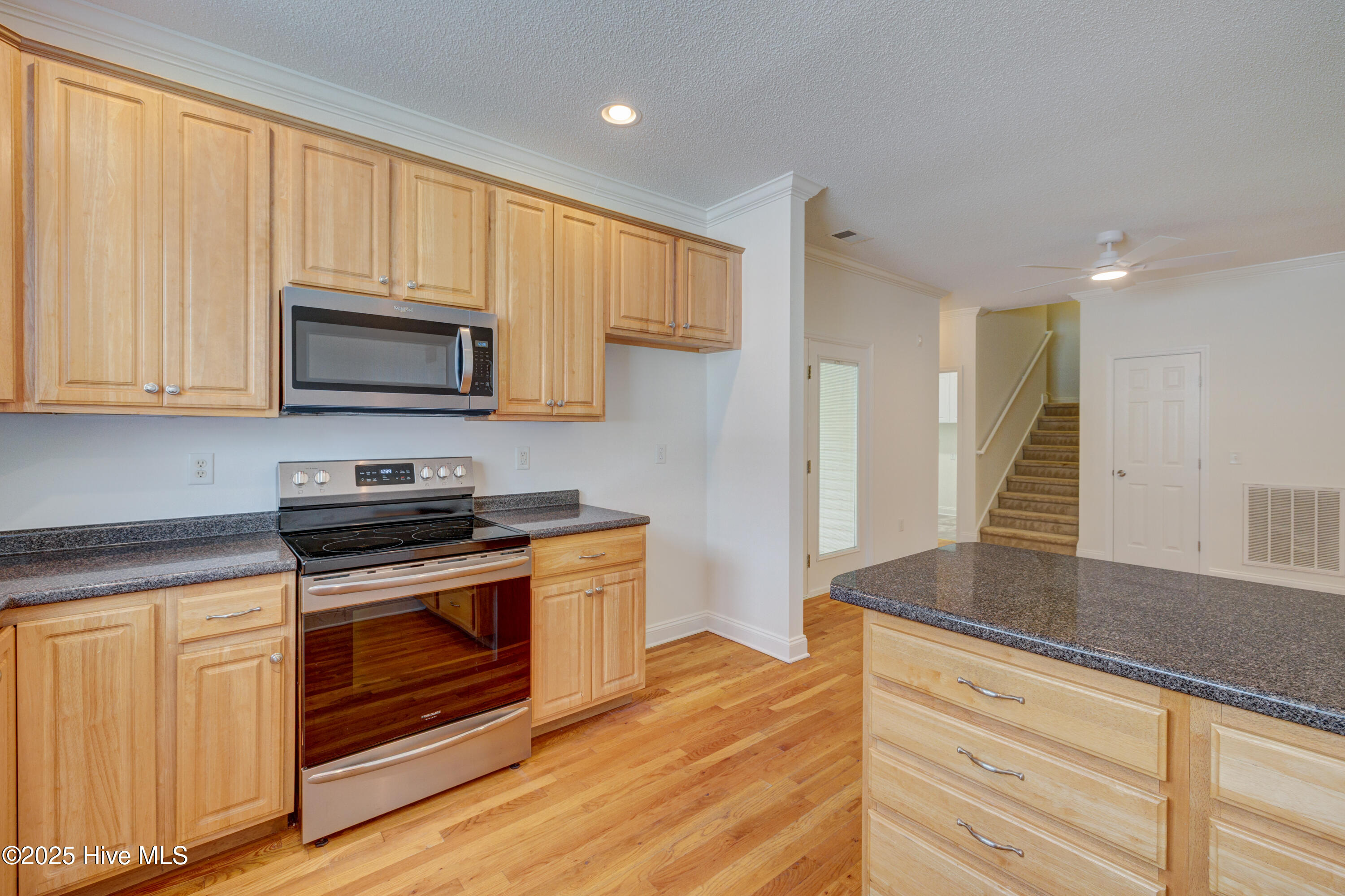 1708 N County Drive Property Photo 5