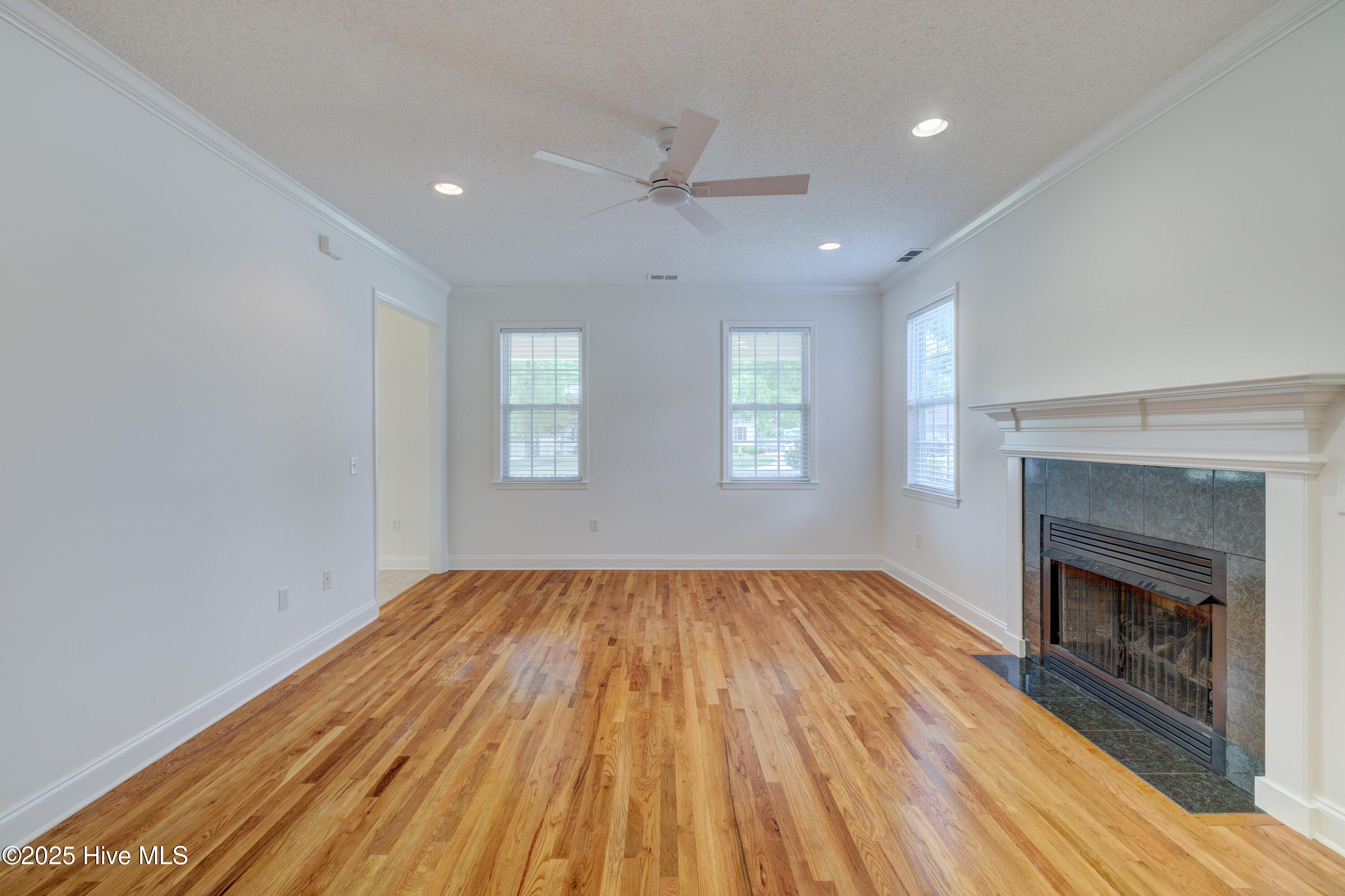 1708 N County Drive Property Photo 10
