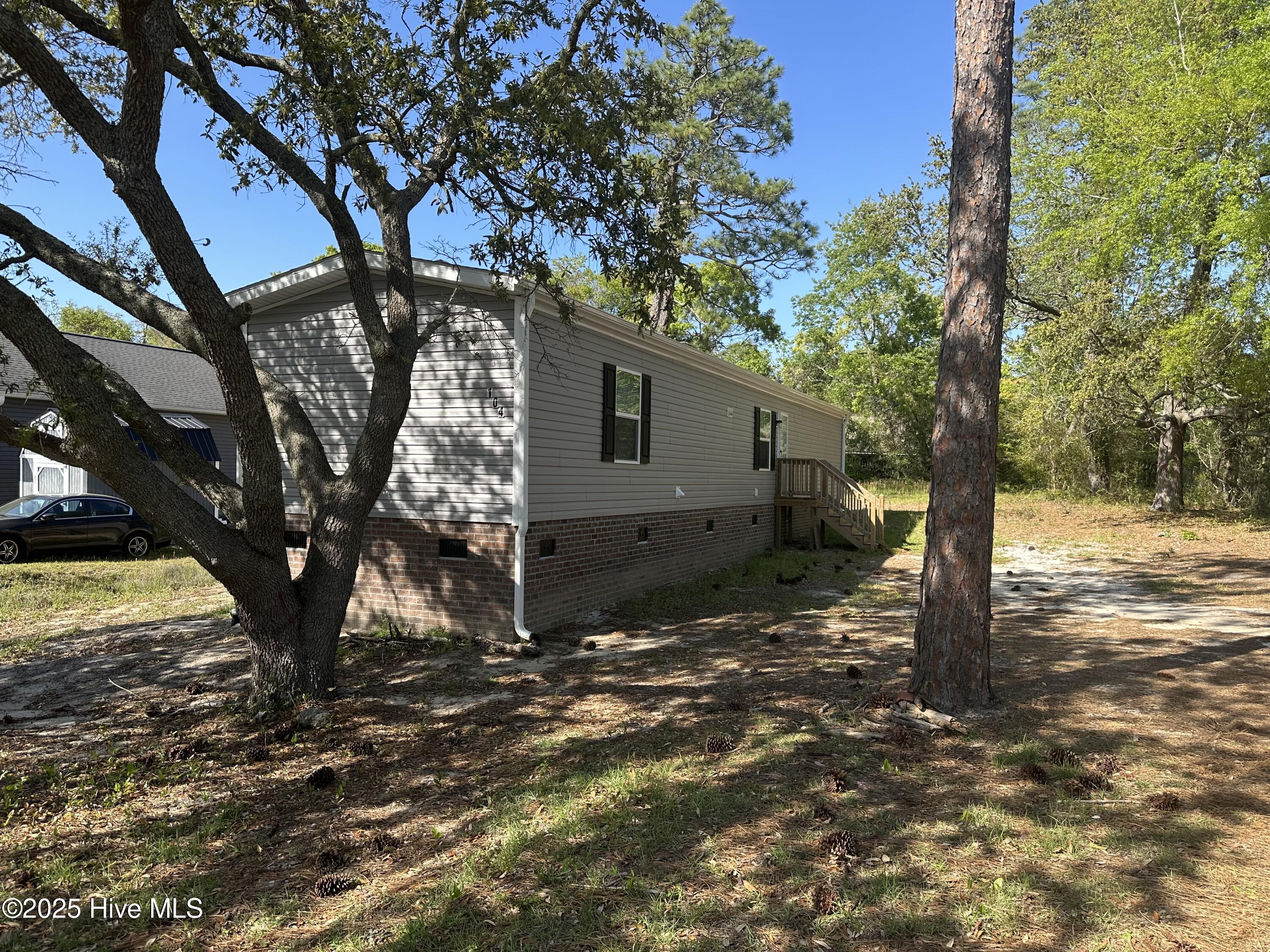104 Sycamore Road Property Photo