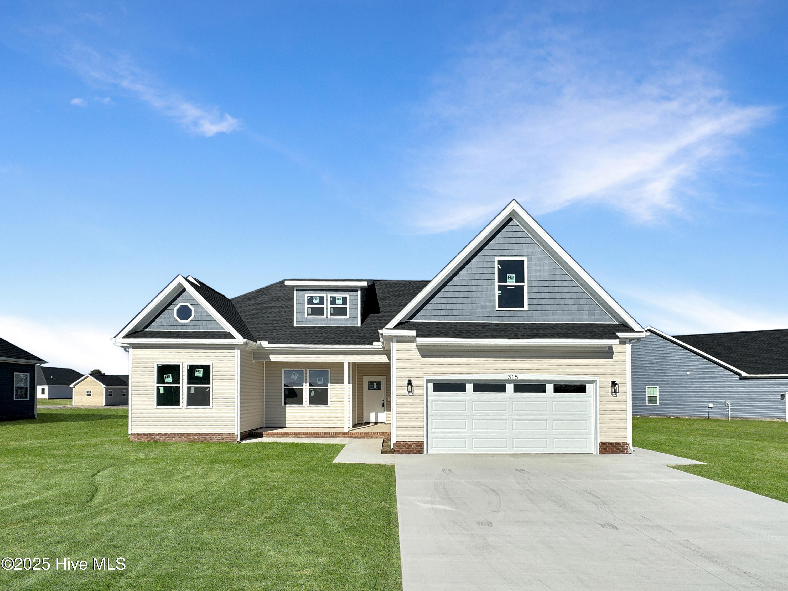 Georgetown Spinnaker Drive Property Photo