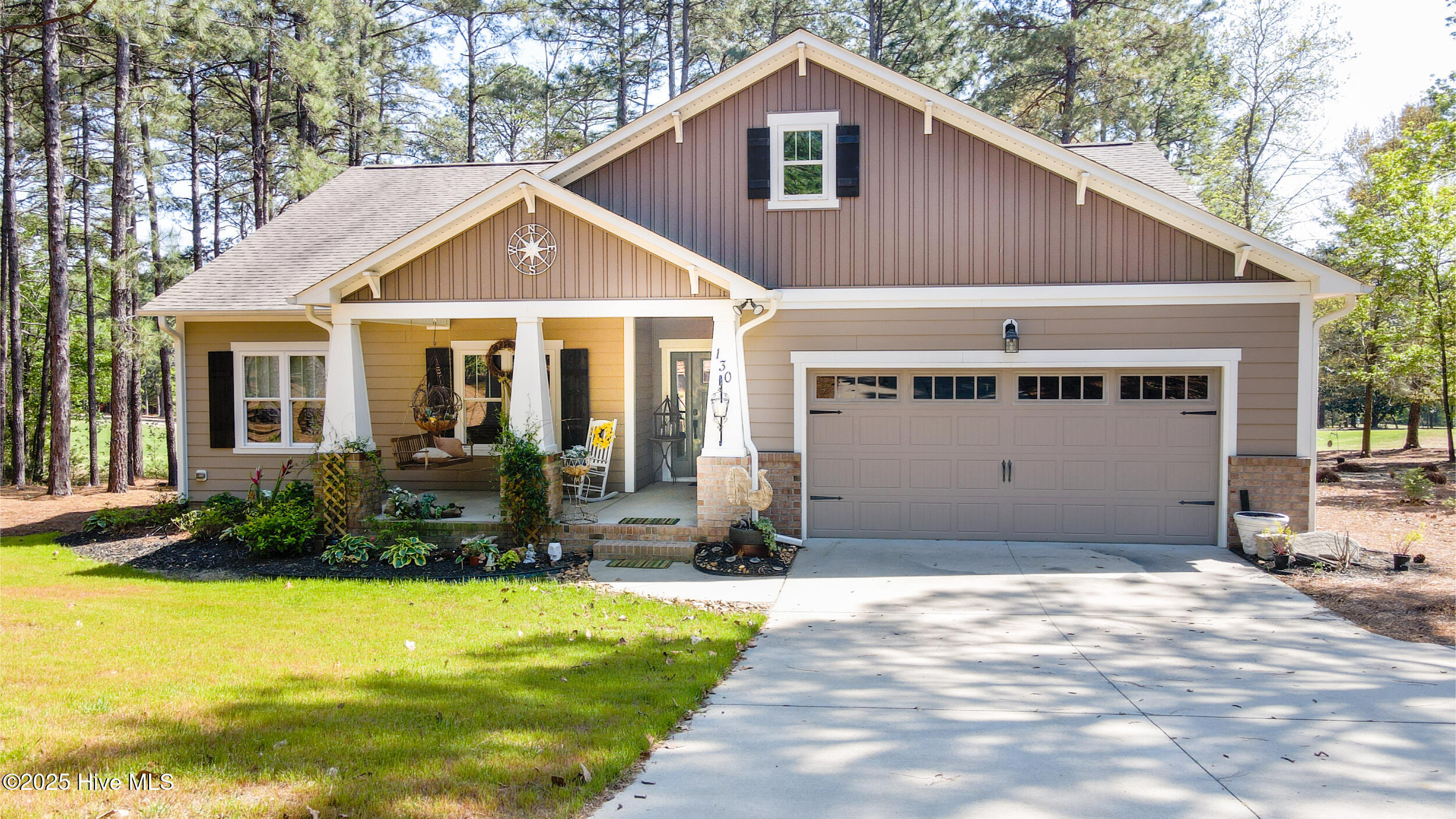 130 Cambridge Lane Property Photo