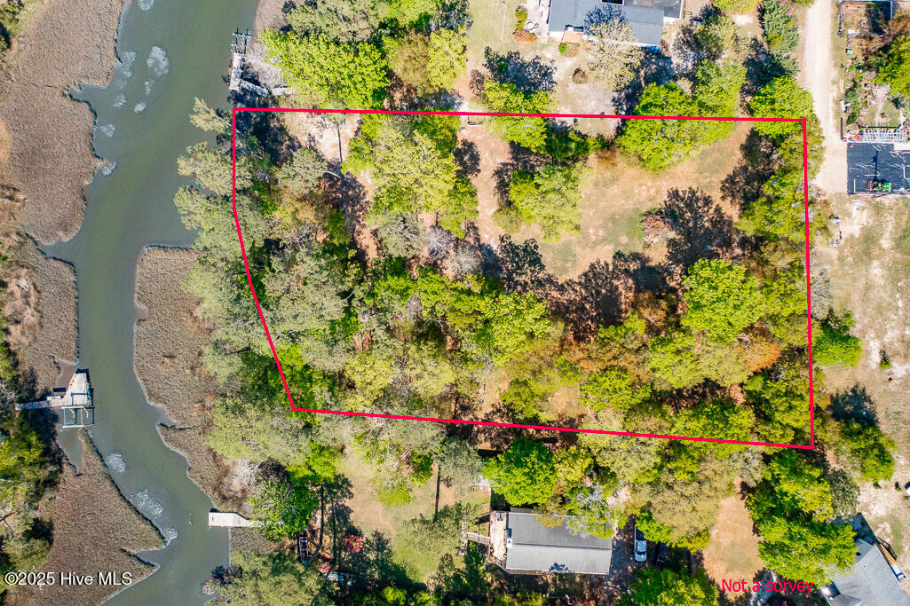 106 Hollihaven Drive Property Photo