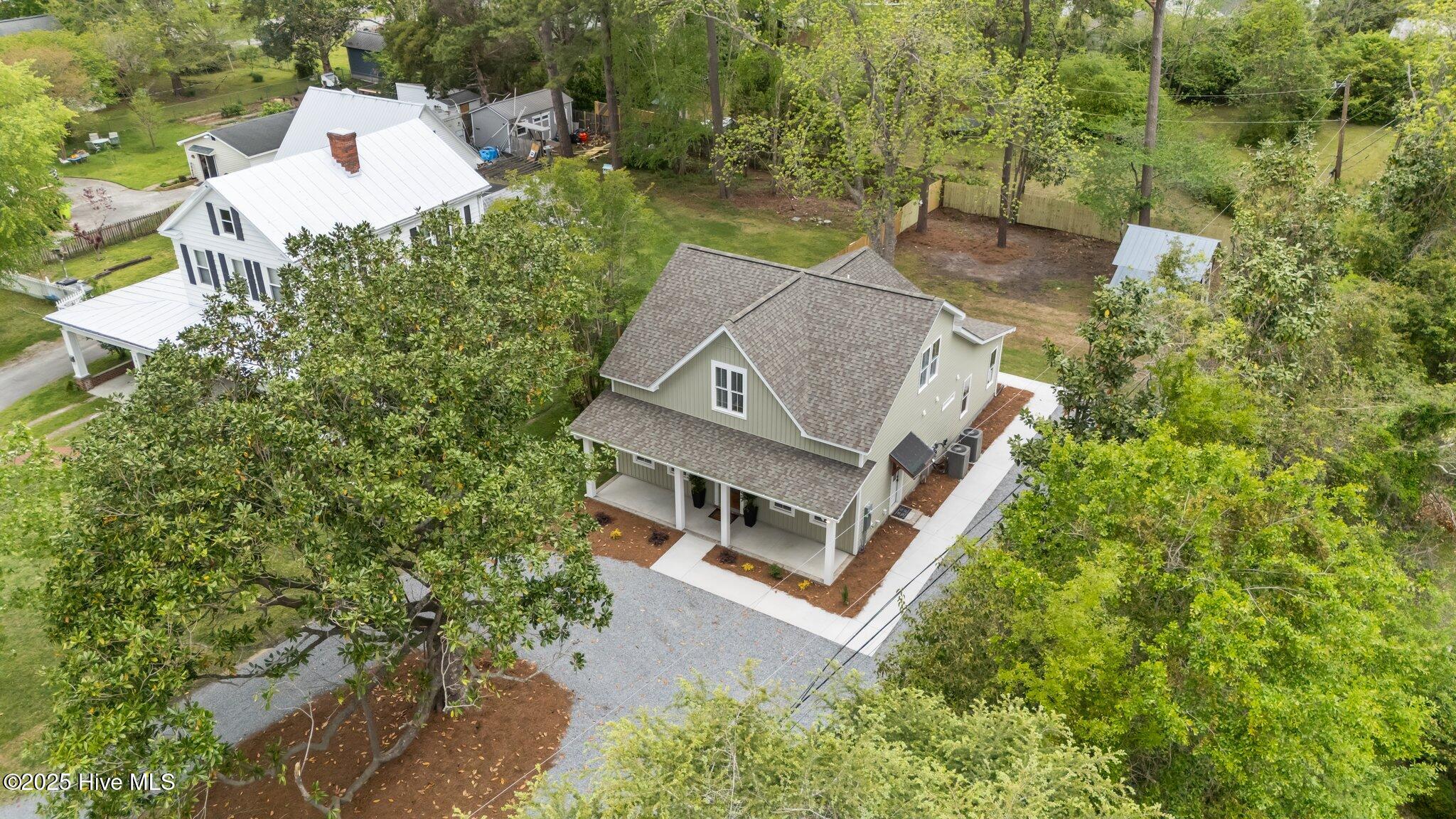 1814 Trent Boulevard Property Photo