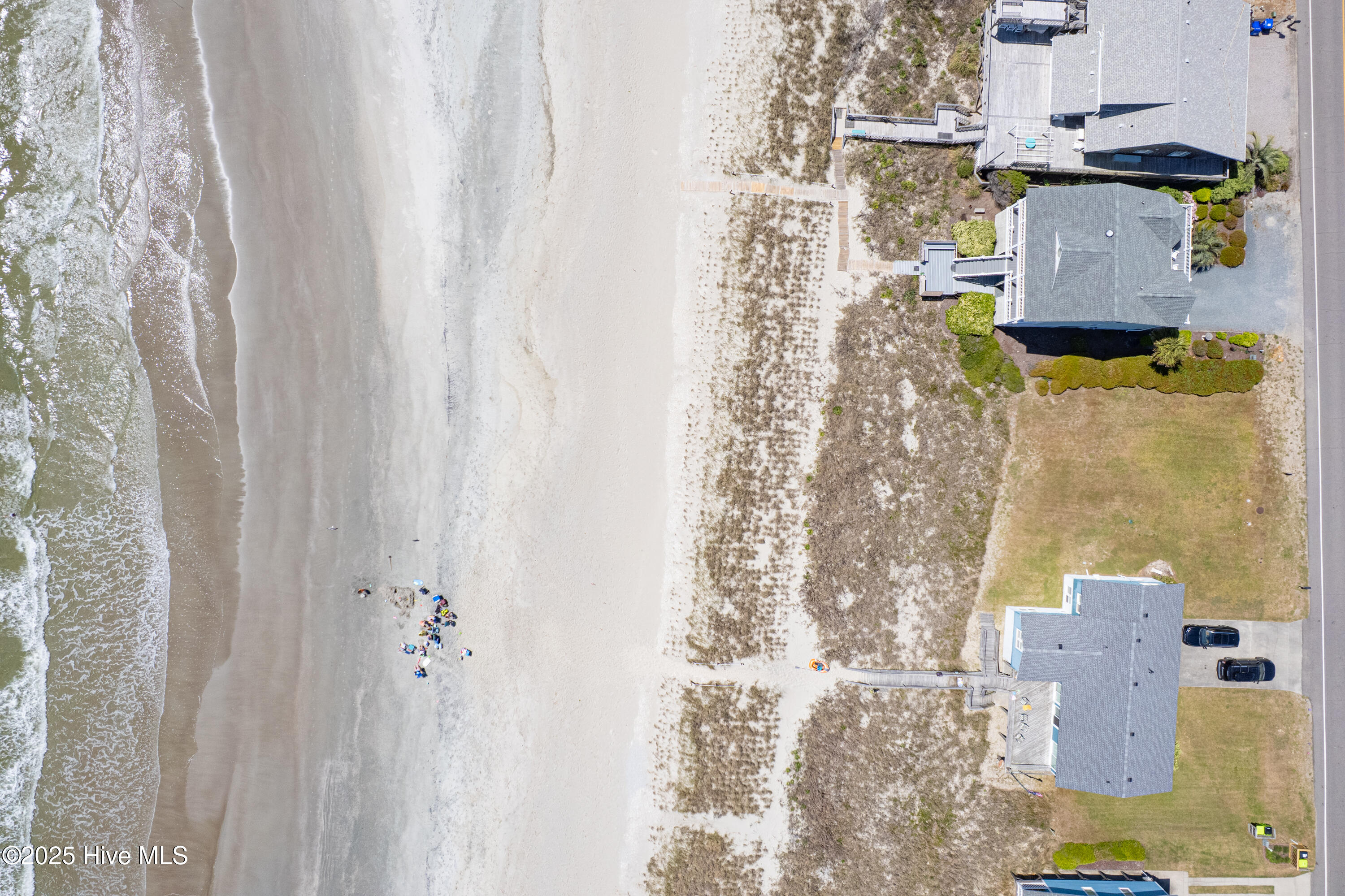 6305 W Beach Drive Property Photo 9