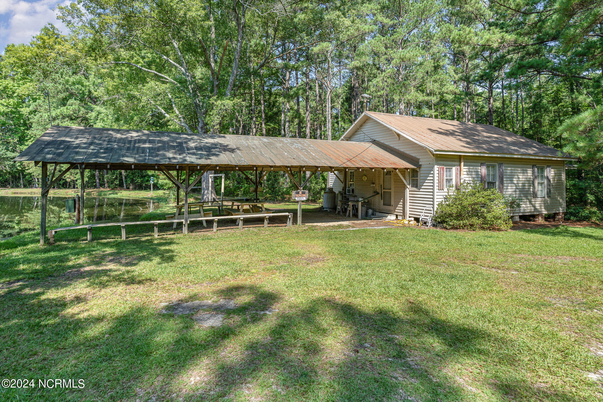408 Johnston Road Property Photo 19