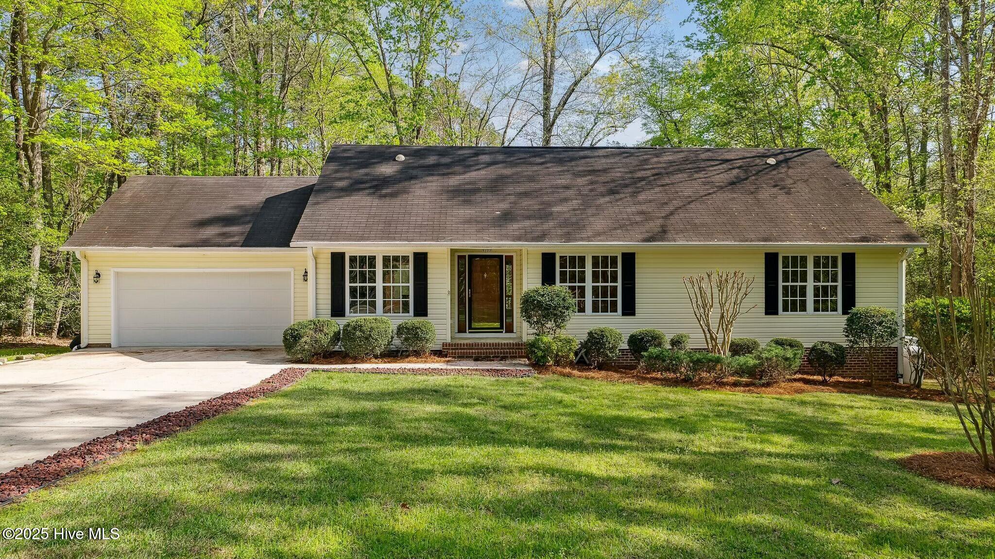 5122 Pheasant Lane Property Photo
