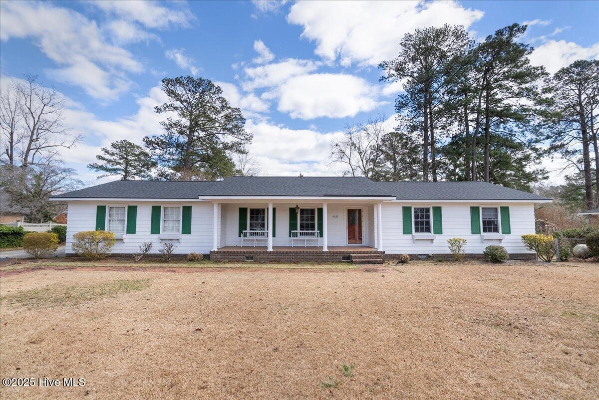 6325 Niblick Road Property Photo