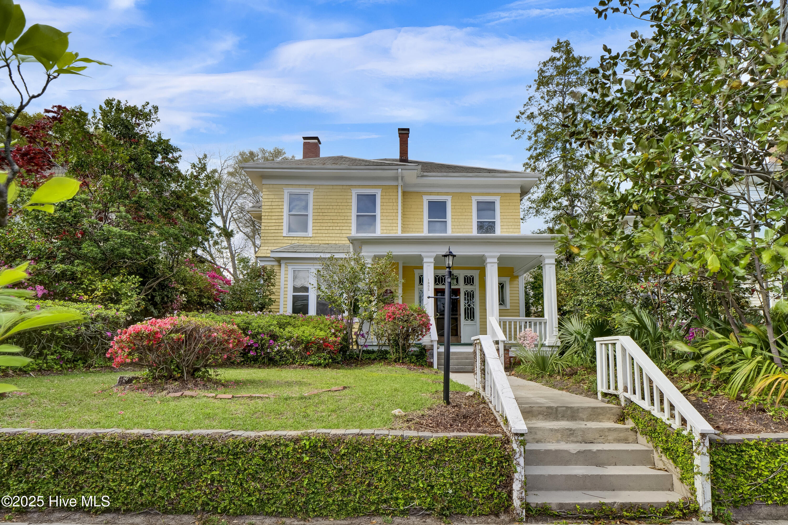 1805 Princess Street Property Photo