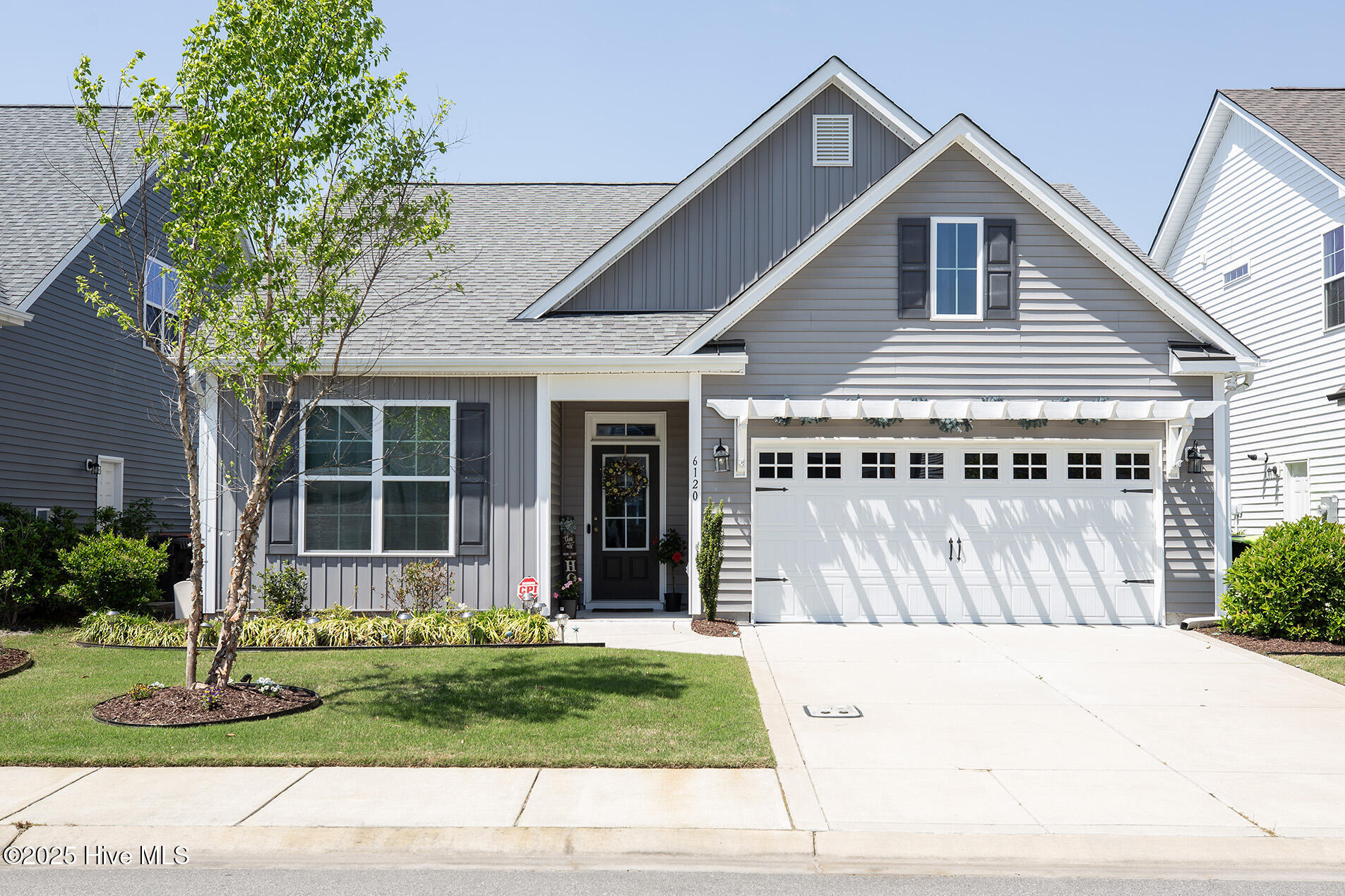 6120 Sand Ridge Avenue Property Photo 1