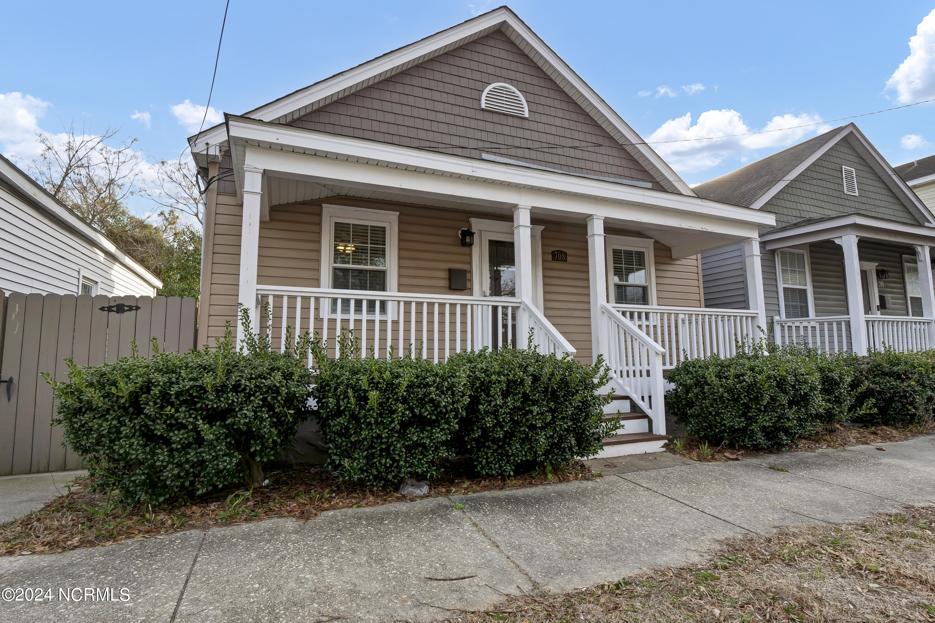 708 Dawson Street Property Photo