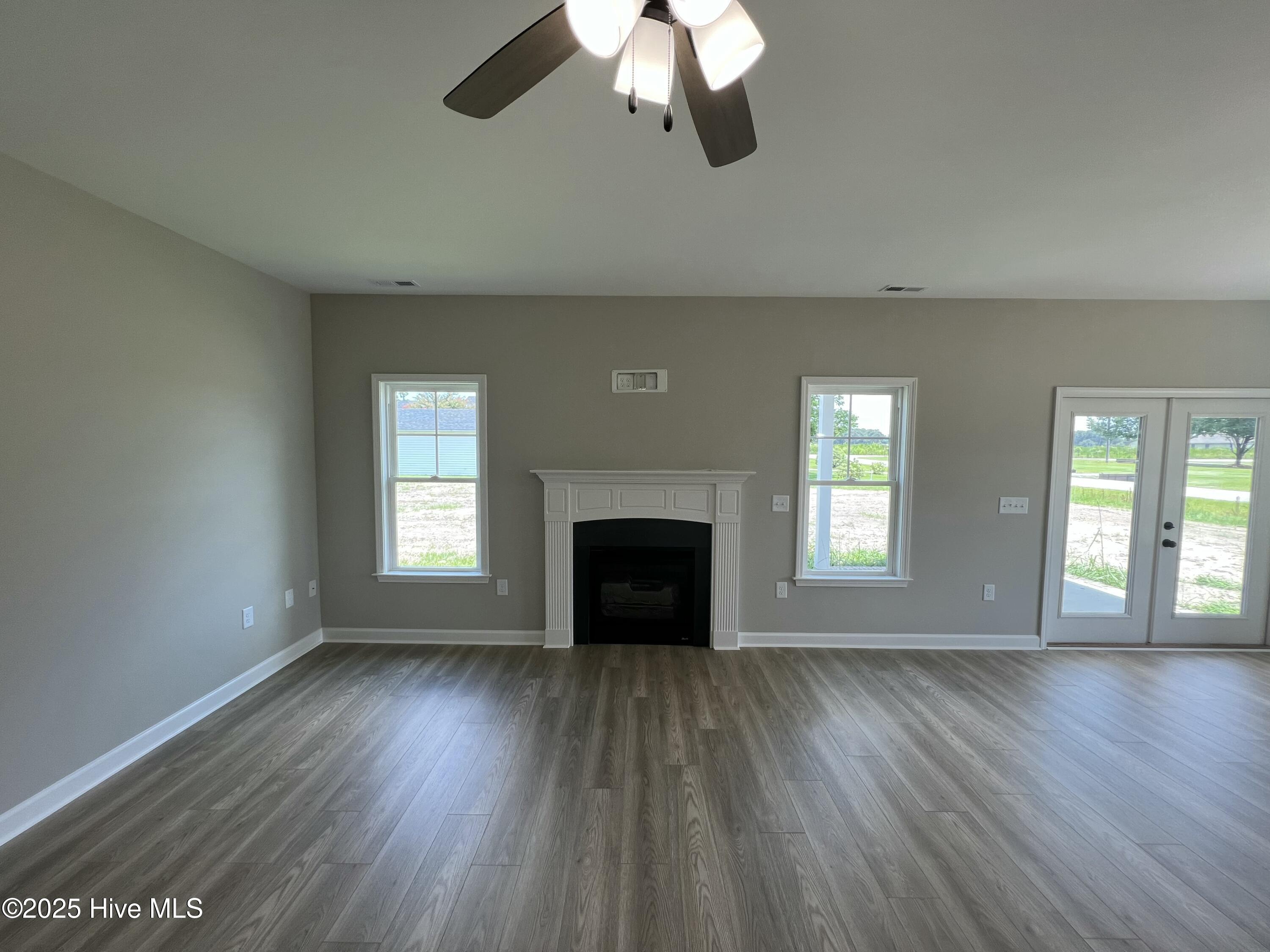 3803 Huntcliff Drive Property Photo 4
