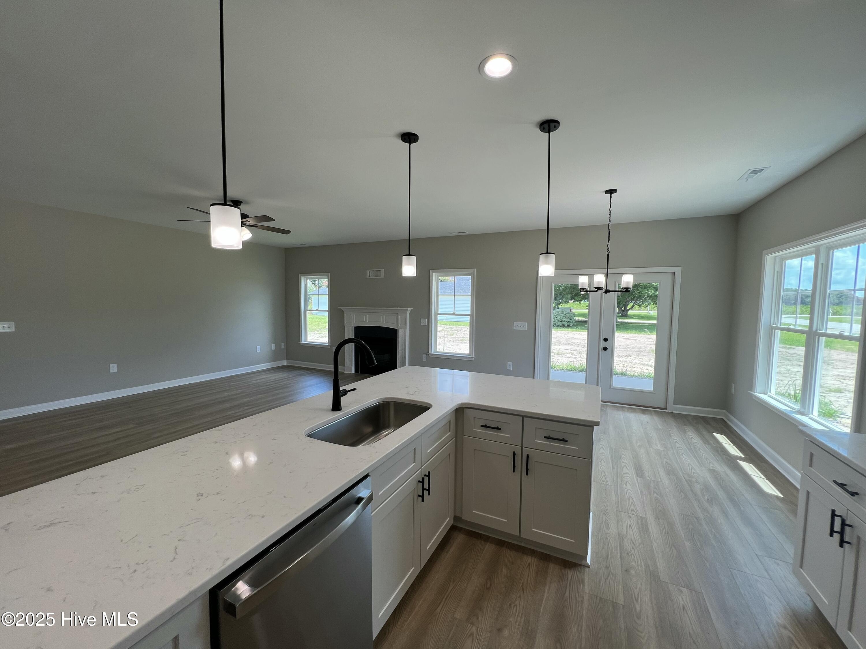 3803 Huntcliff Drive Property Photo 8
