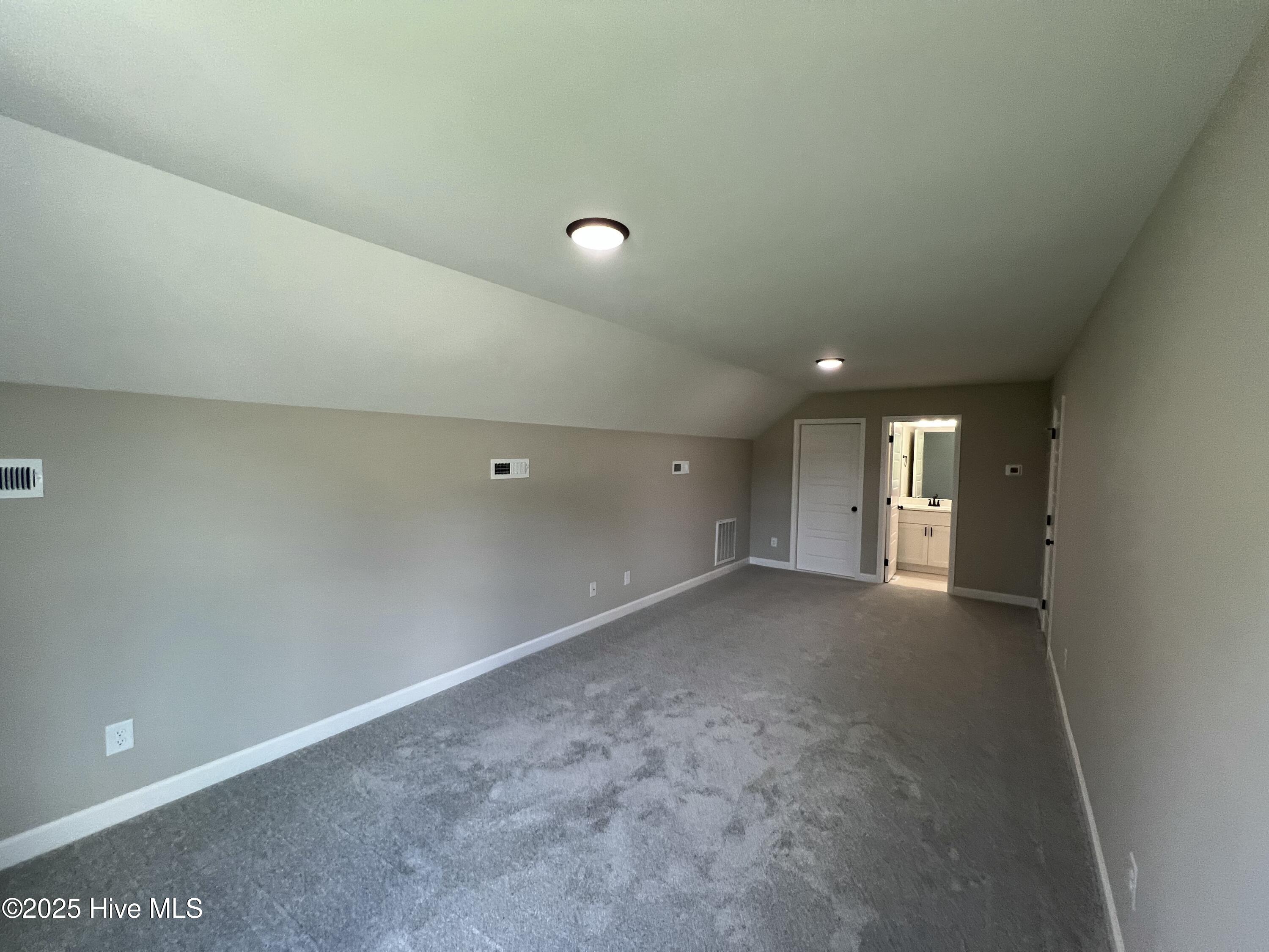 3803 Huntcliff Drive Property Photo 23