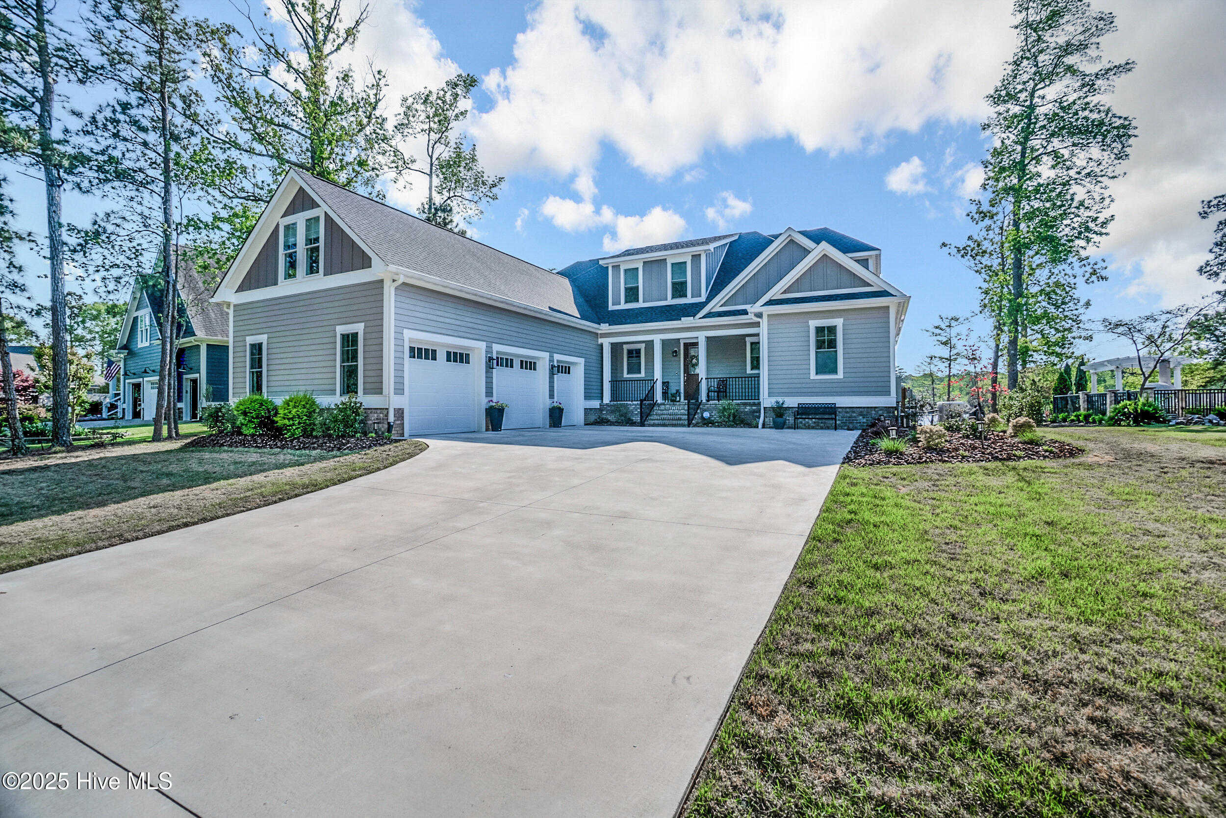122 Back Creek Drive Property Photo