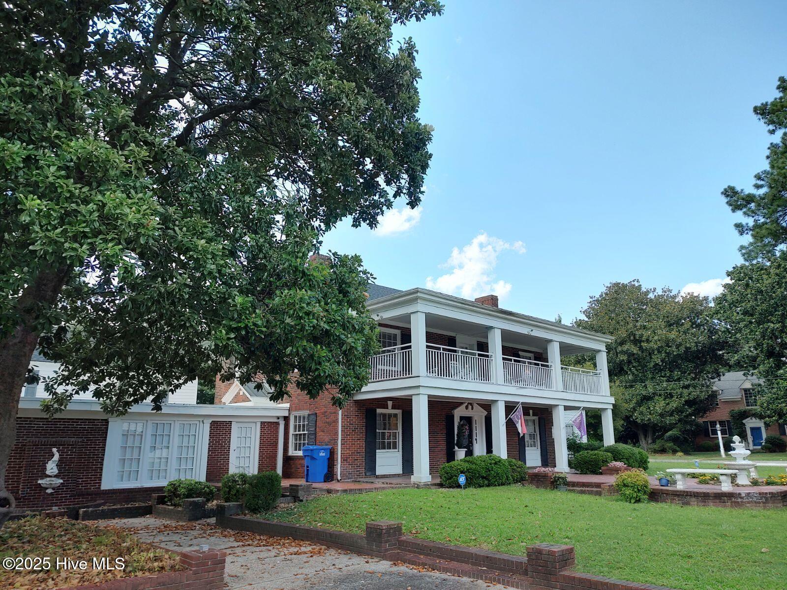 300 Moye Avenue Property Photo 1