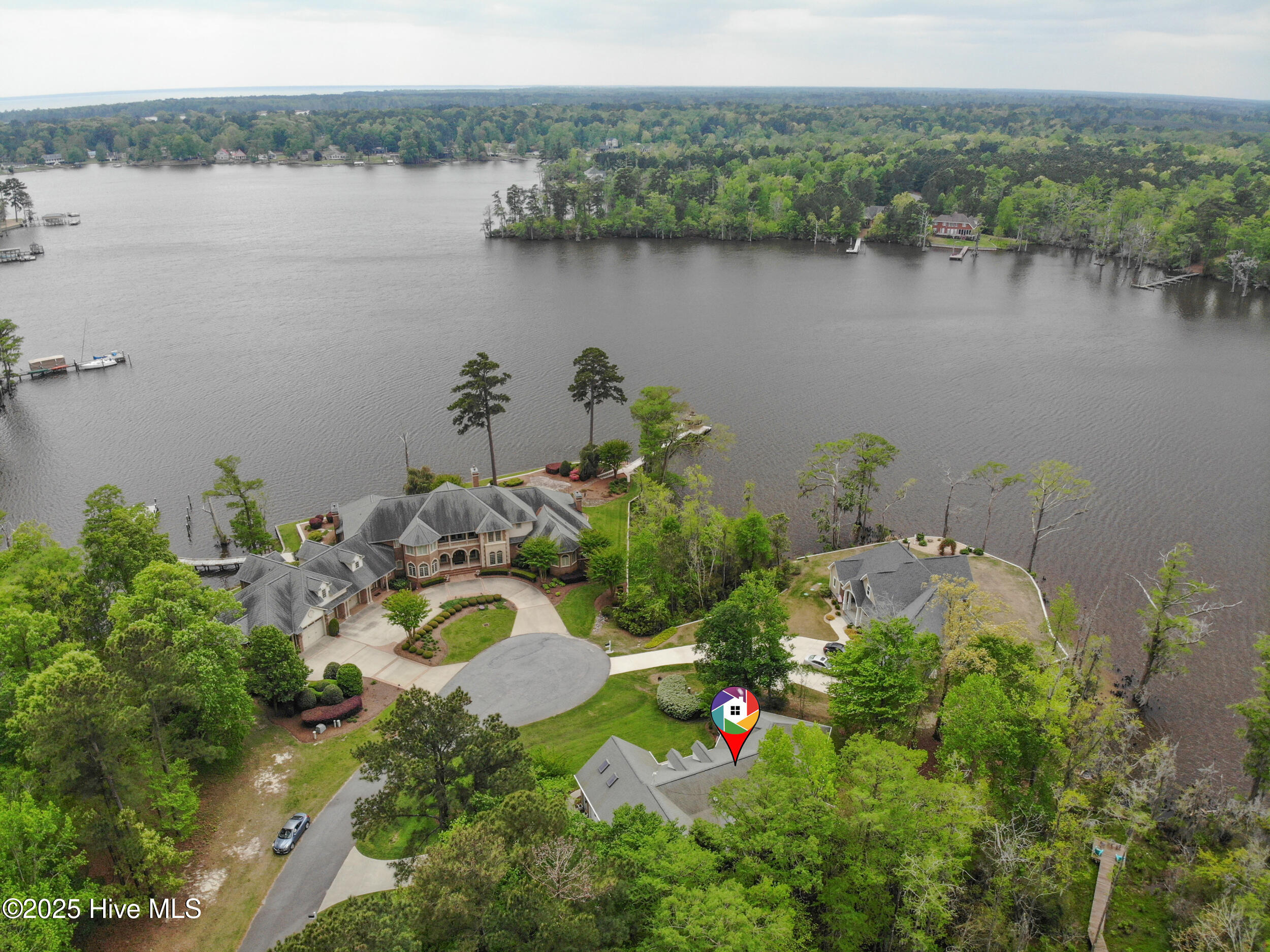 114 S Fork Court Property Photo 3