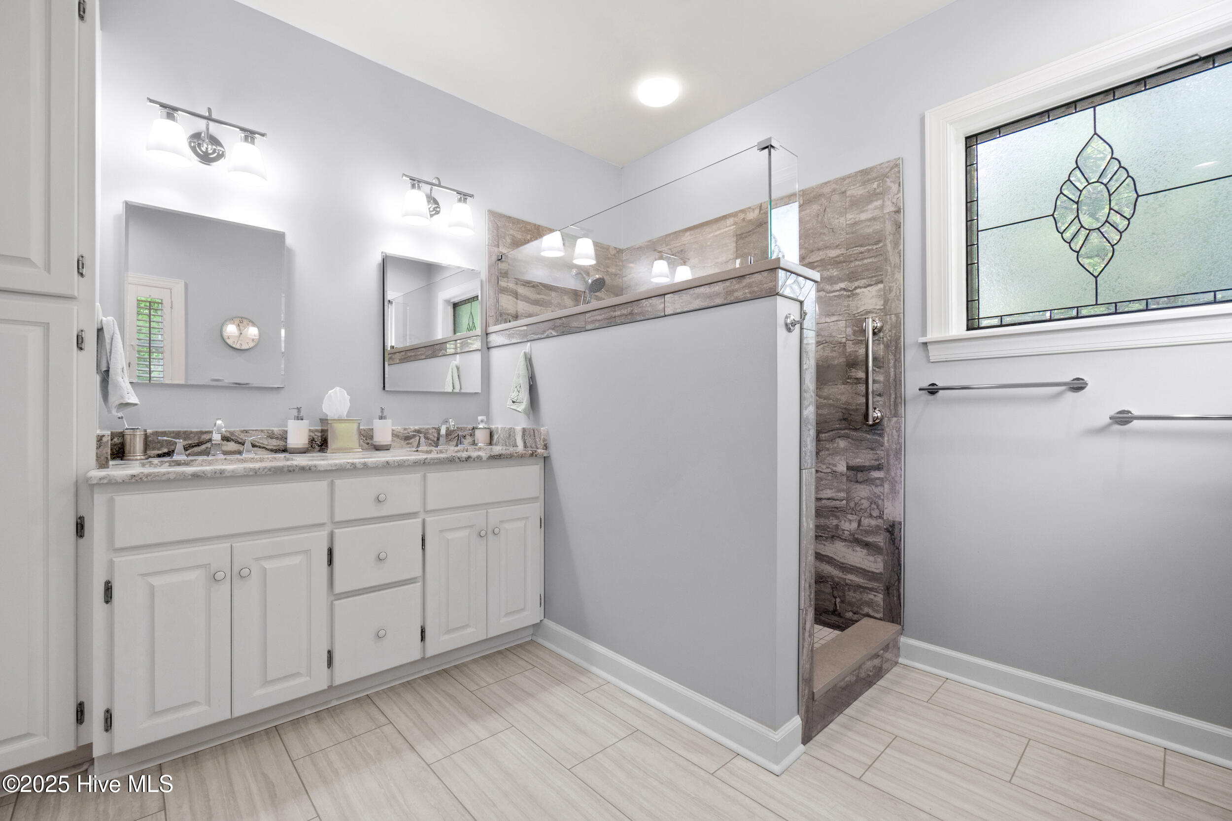 114 S Fork Court Property Photo 17