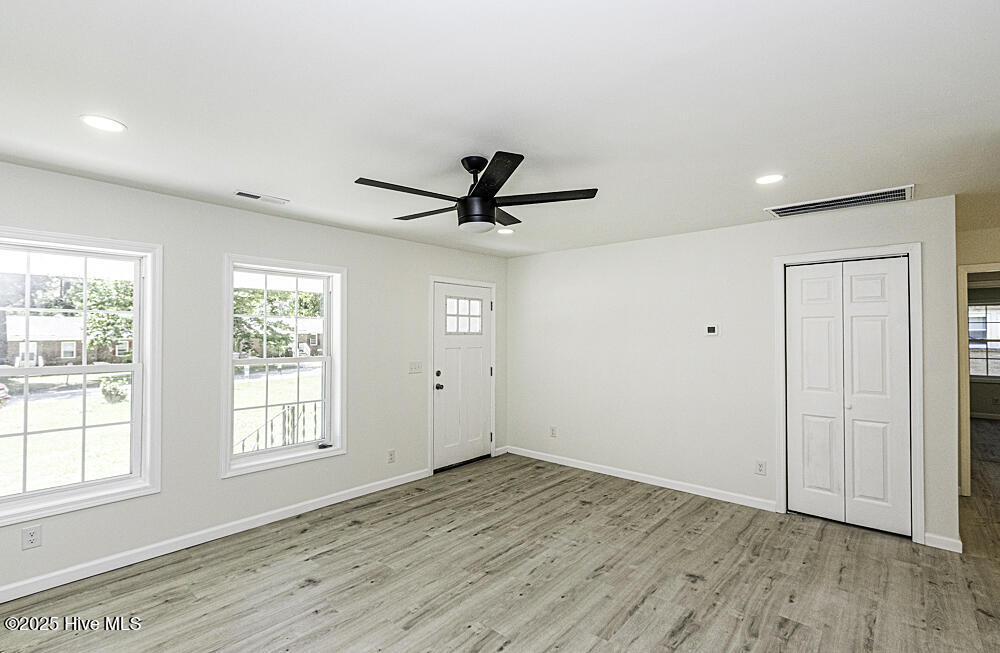 1928 Fletcher Drive Property Photo 11