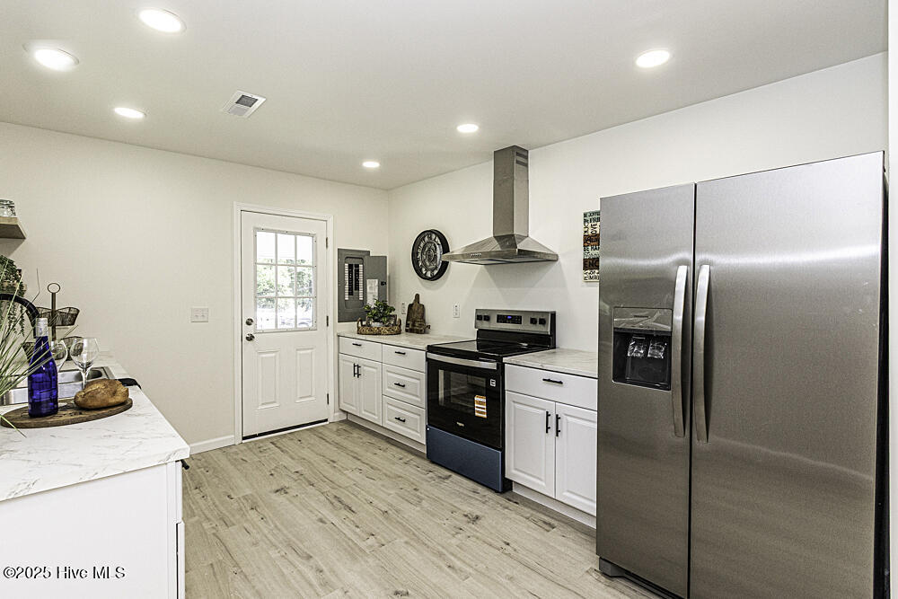 1928 Fletcher Drive Property Photo 13