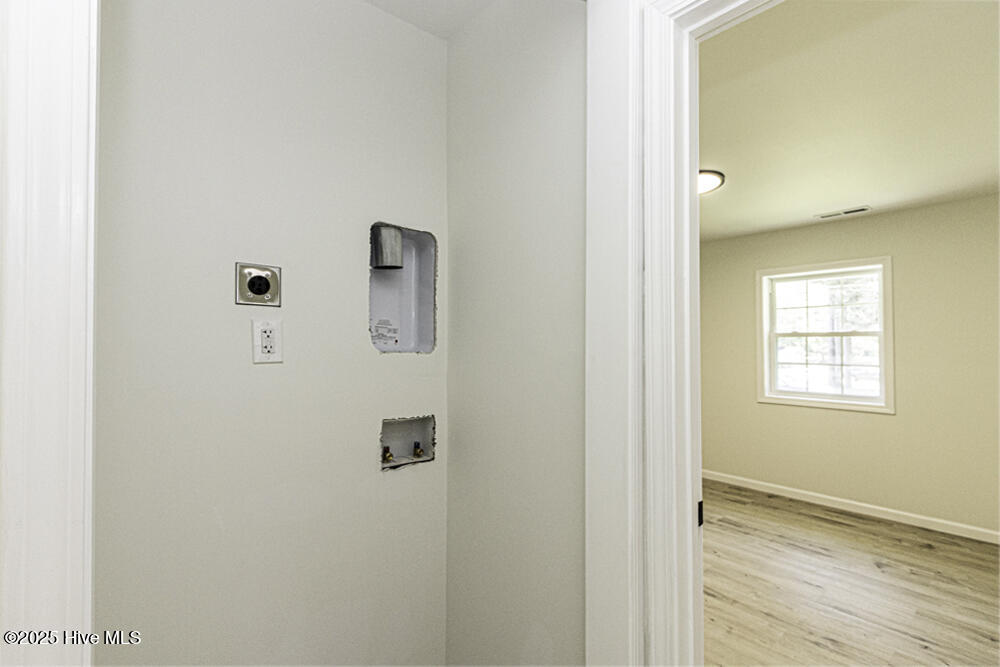 1928 Fletcher Drive Property Photo 28