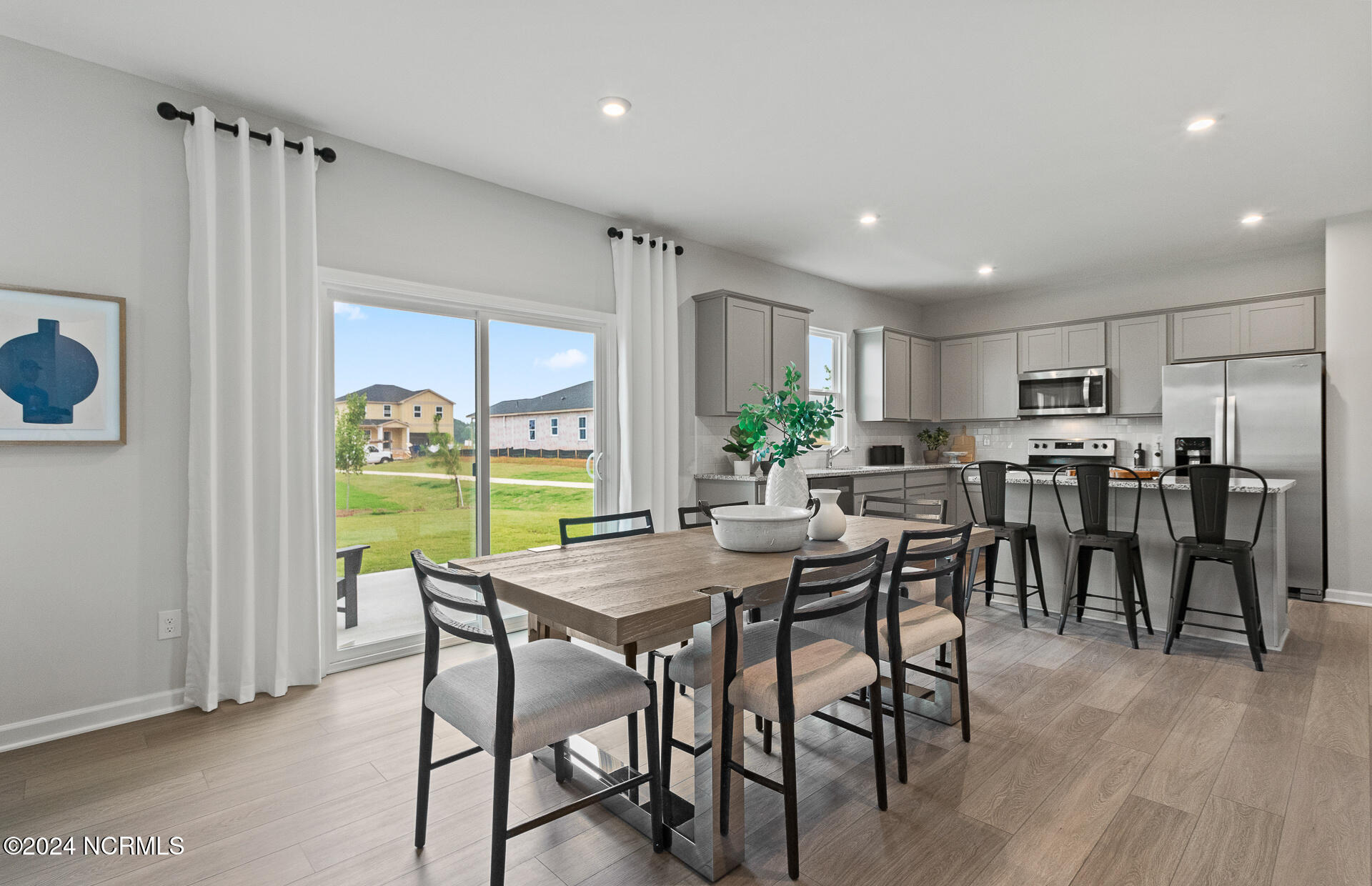 253 Ocean Pointe Boulevard 13 Property Photo 9