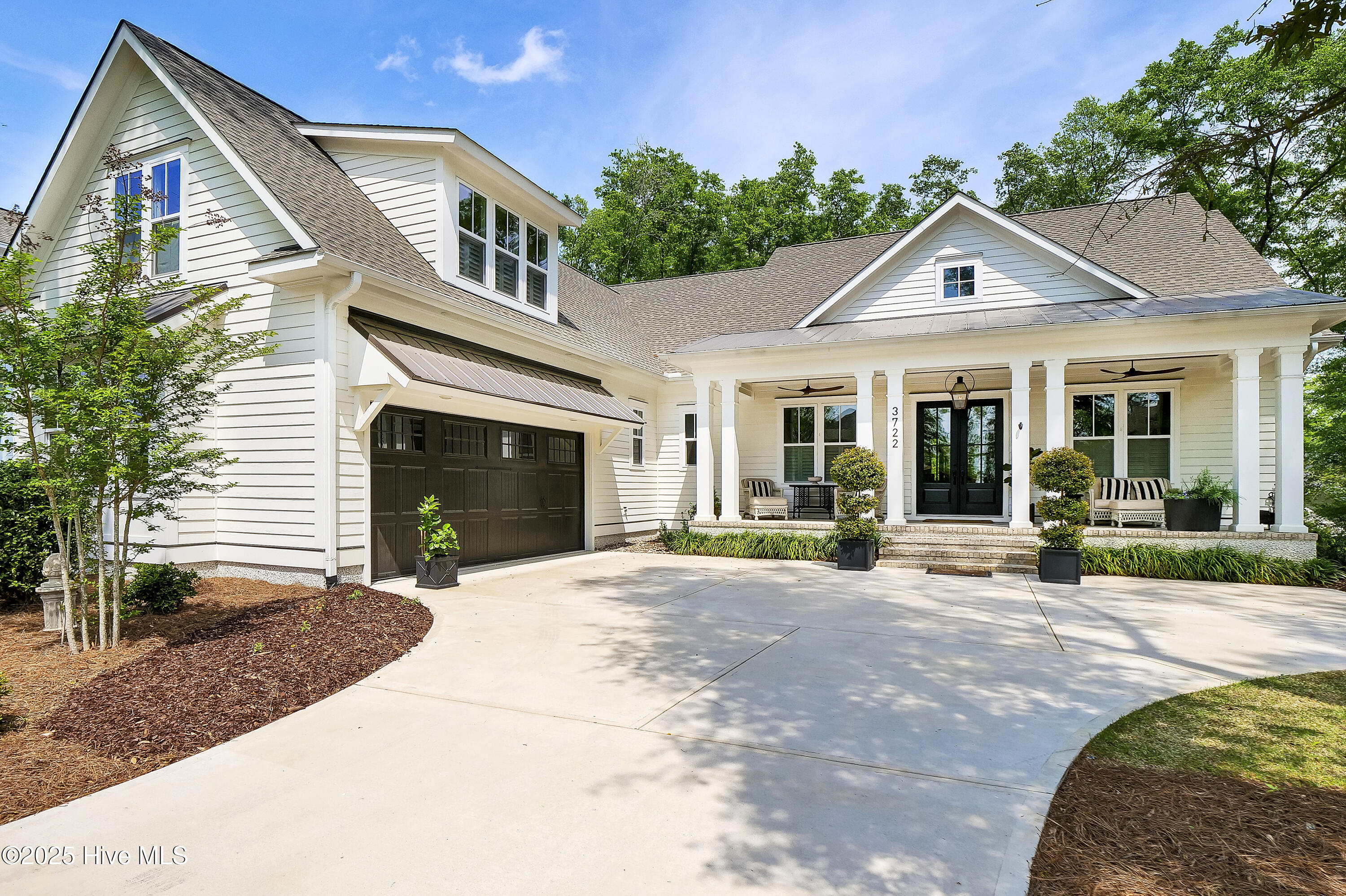 3722 White Cliffs Drive Property Photo