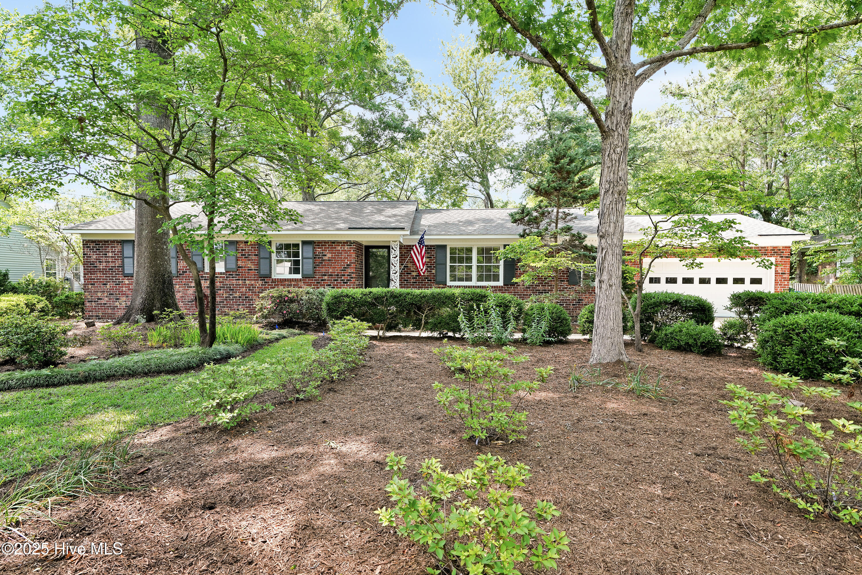 3322 Bragg Drive Property Photo 1