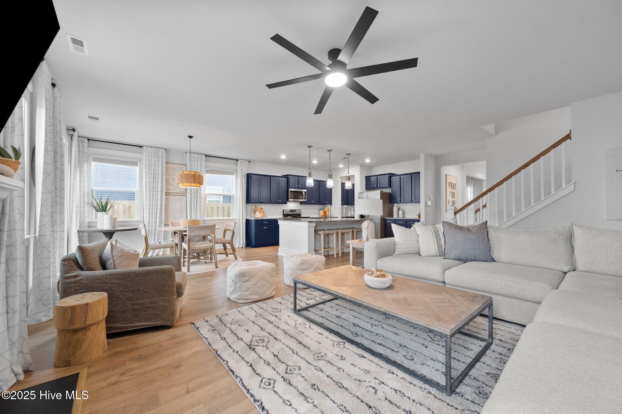 110 Edgewater Way Property Photo 4