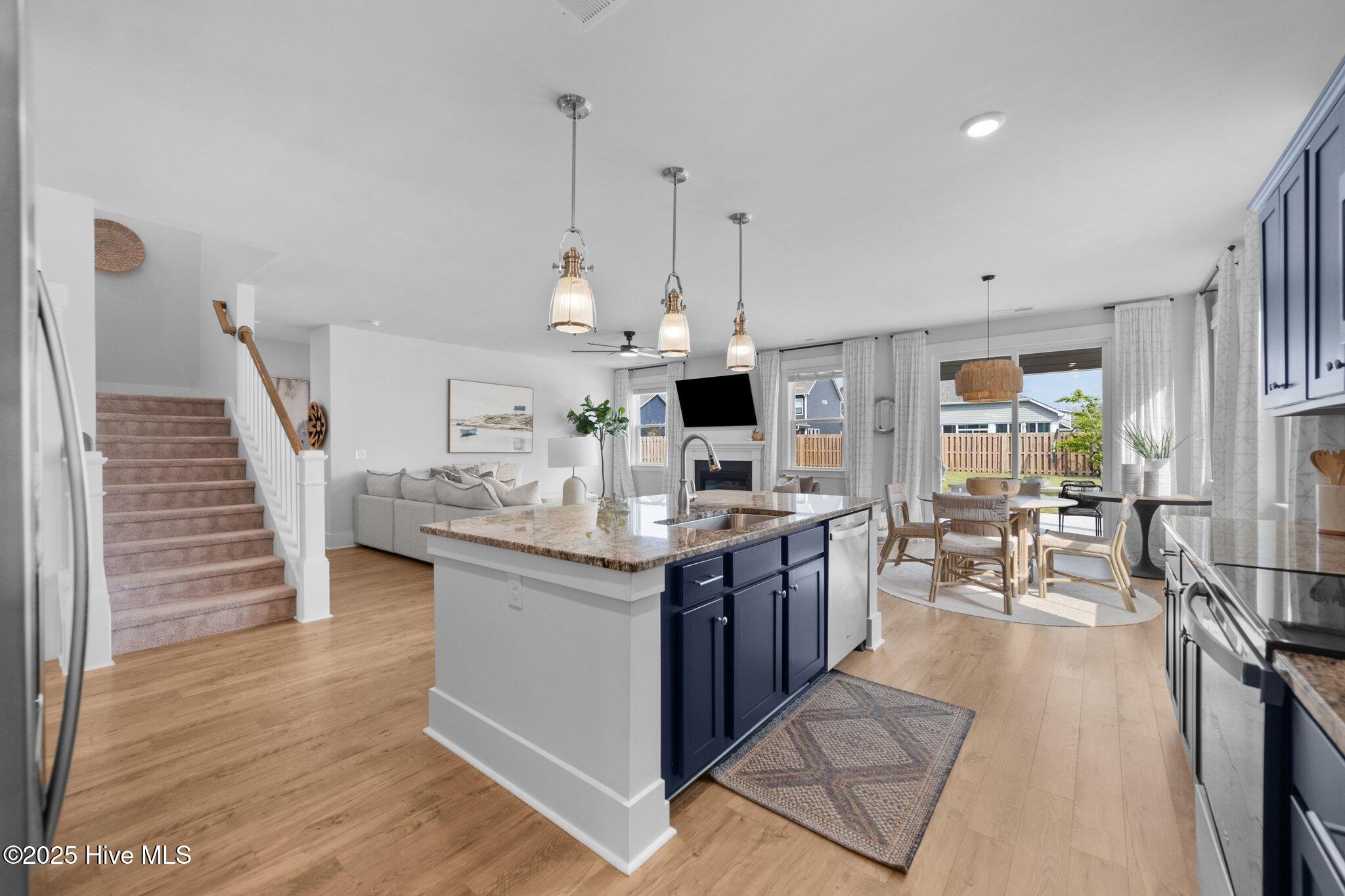 110 Edgewater Way Property Photo 5