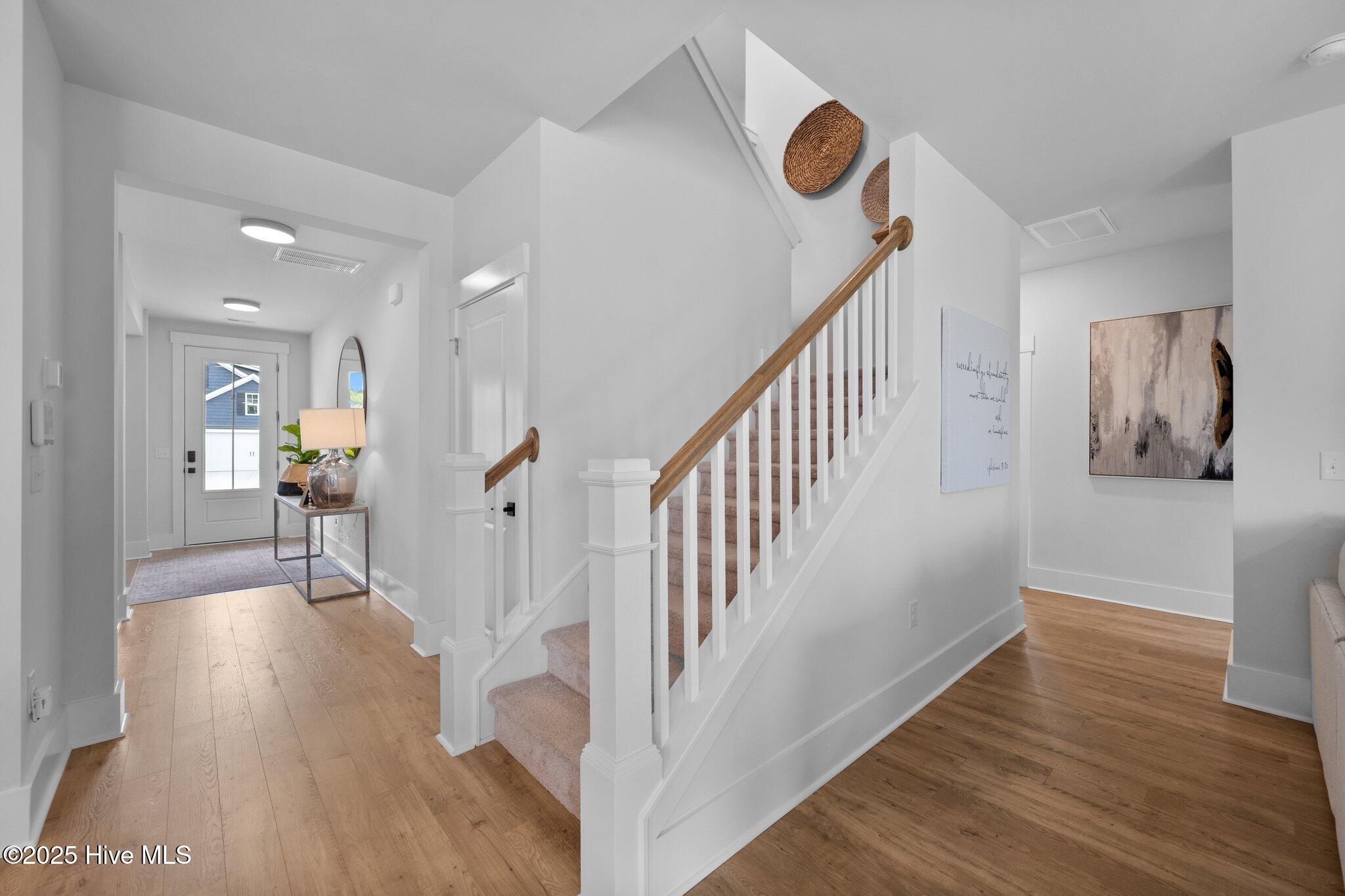 110 Edgewater Way Property Photo 34