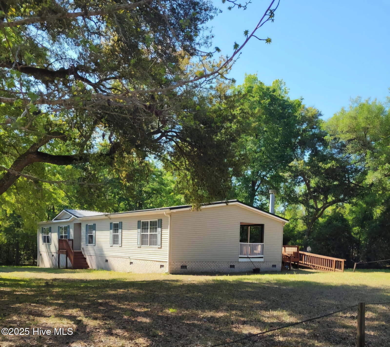 216 Creekwood Road Property Photo 1