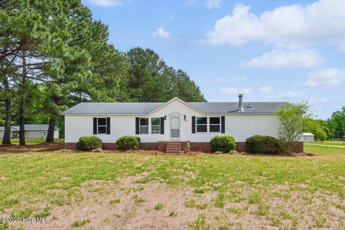 1499 Nc Hwy 210 Property Photo