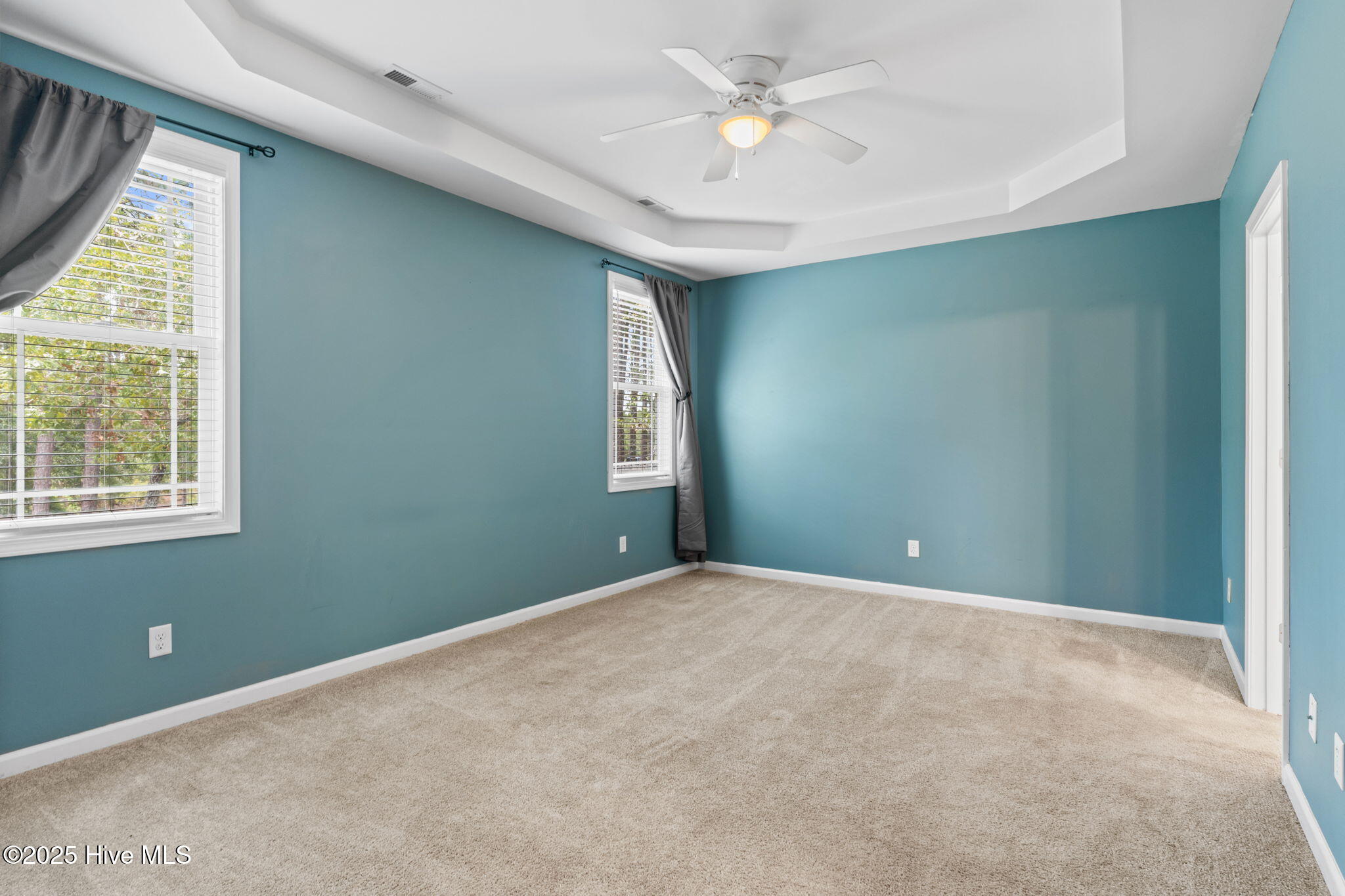 32 S High Point Road Property Photo 17