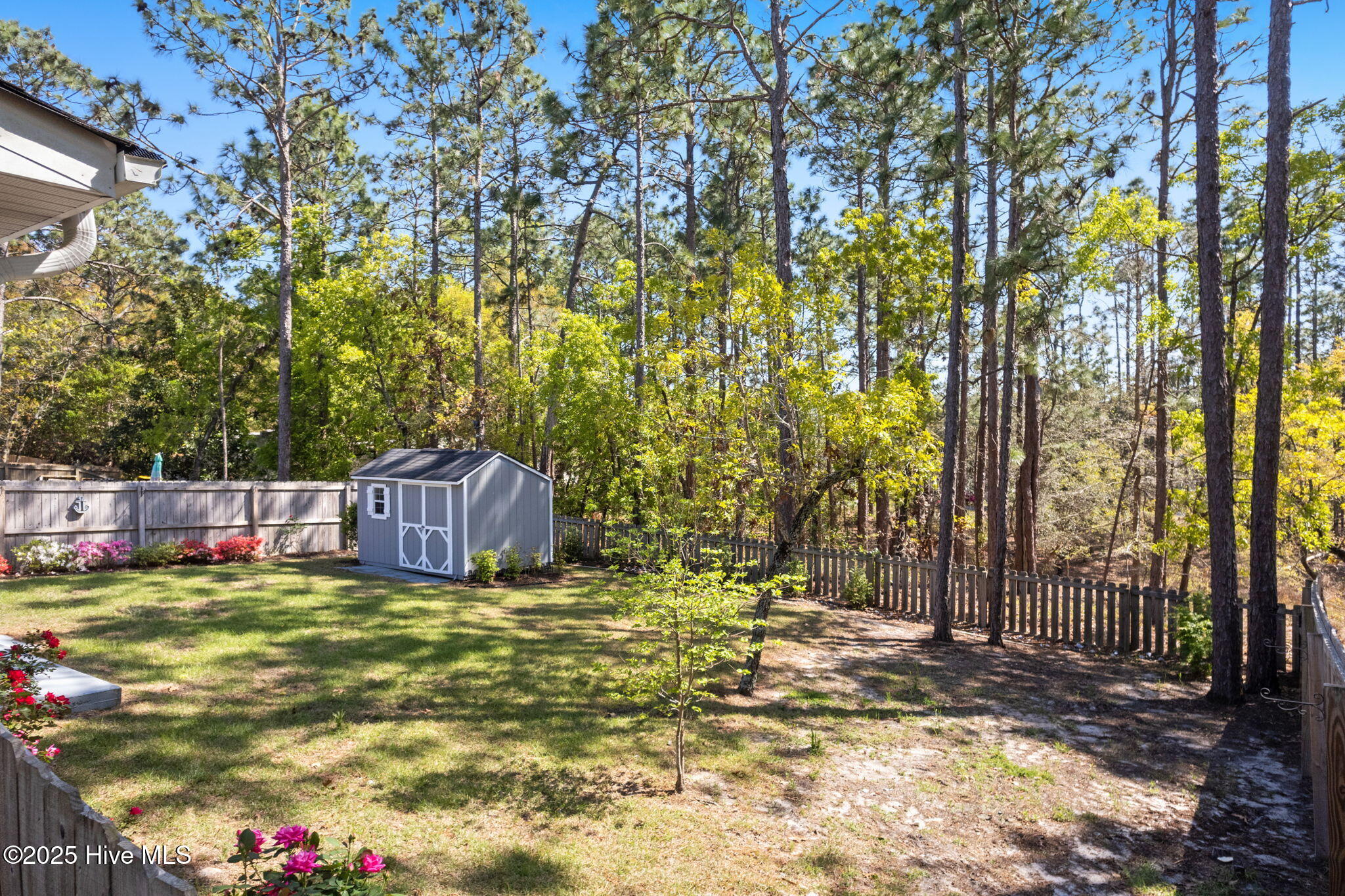 32 S High Point Road Property Photo 40