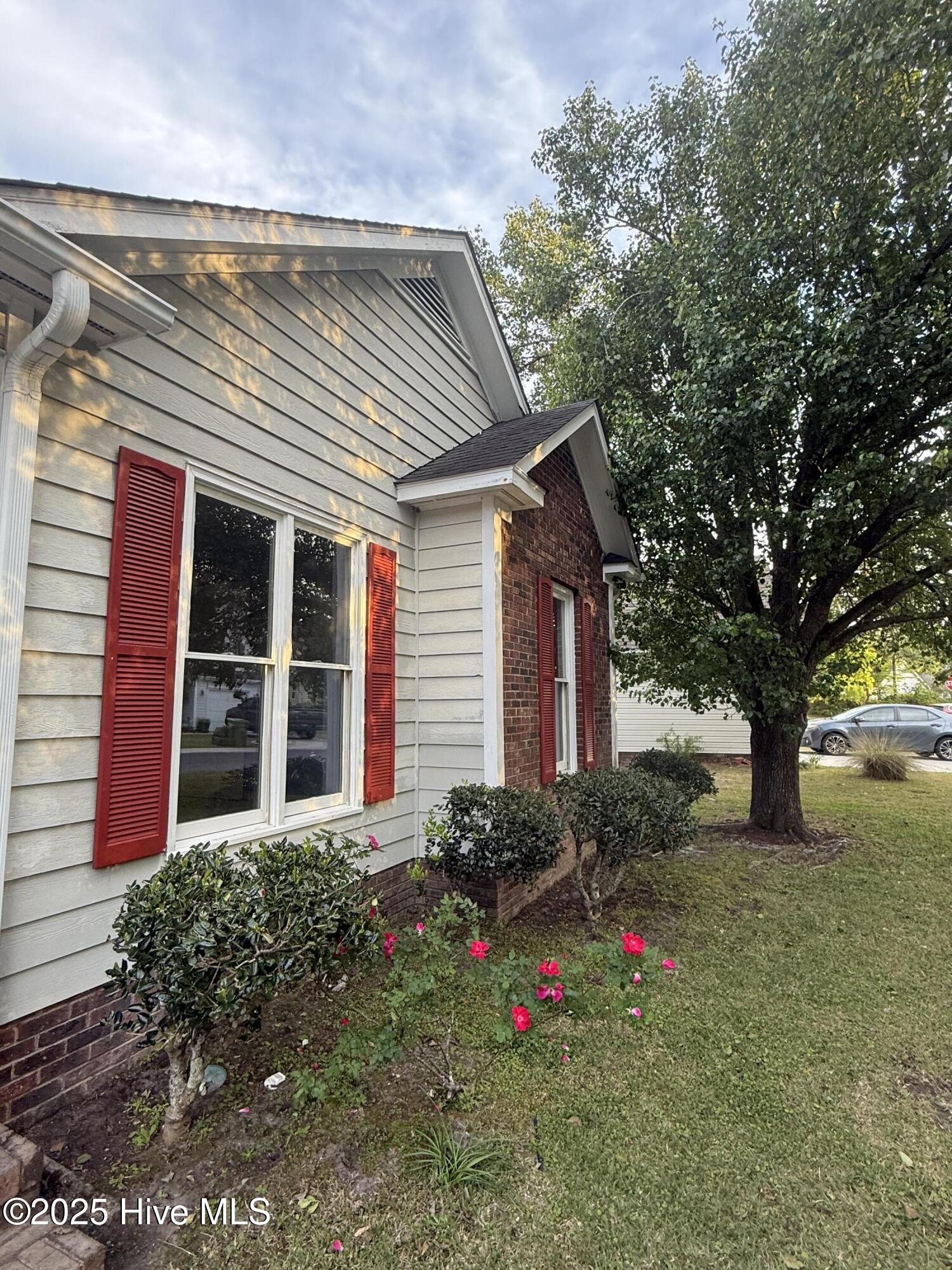 1504 Marblehead Court Property Photo