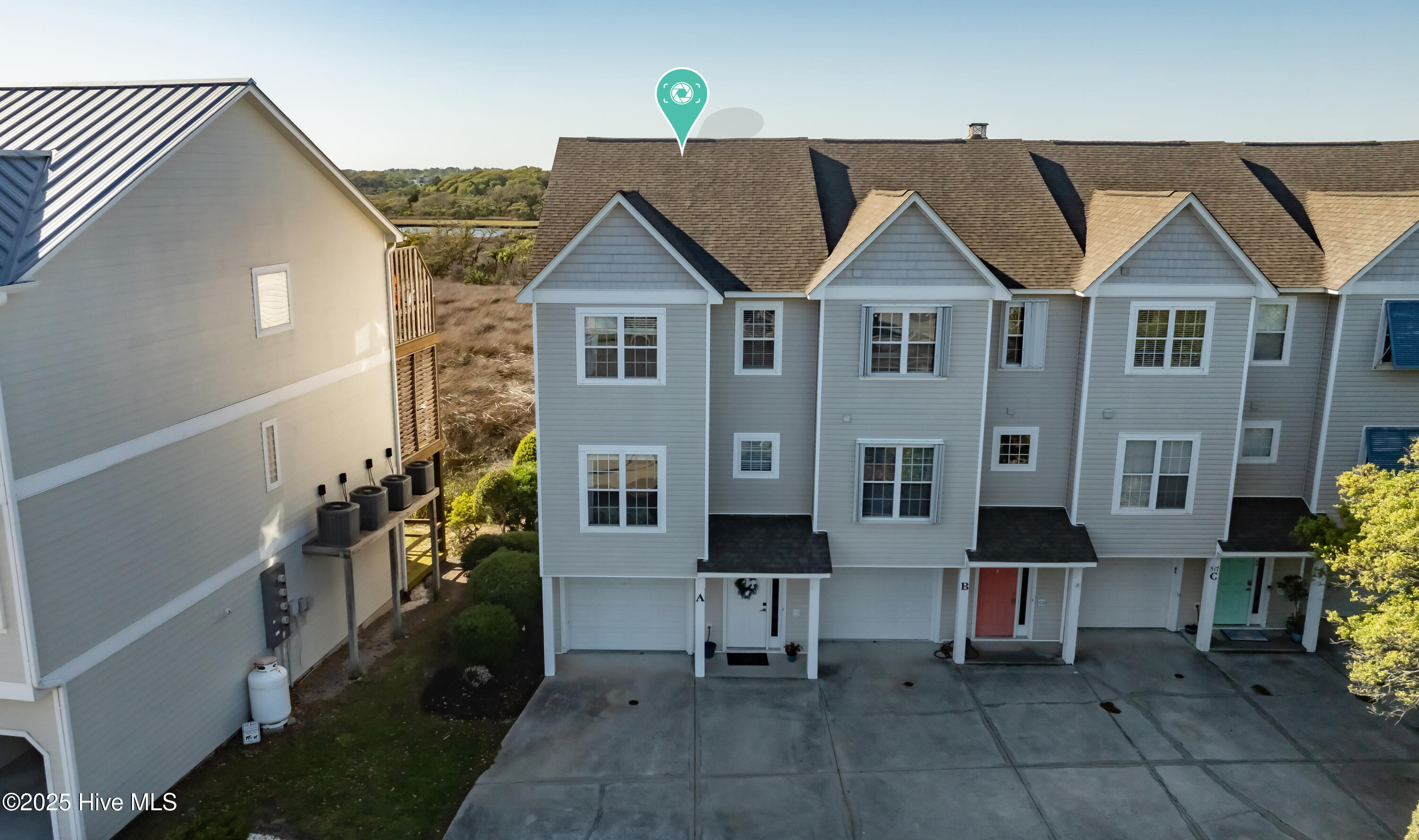 517 N New River Drive A Property Image