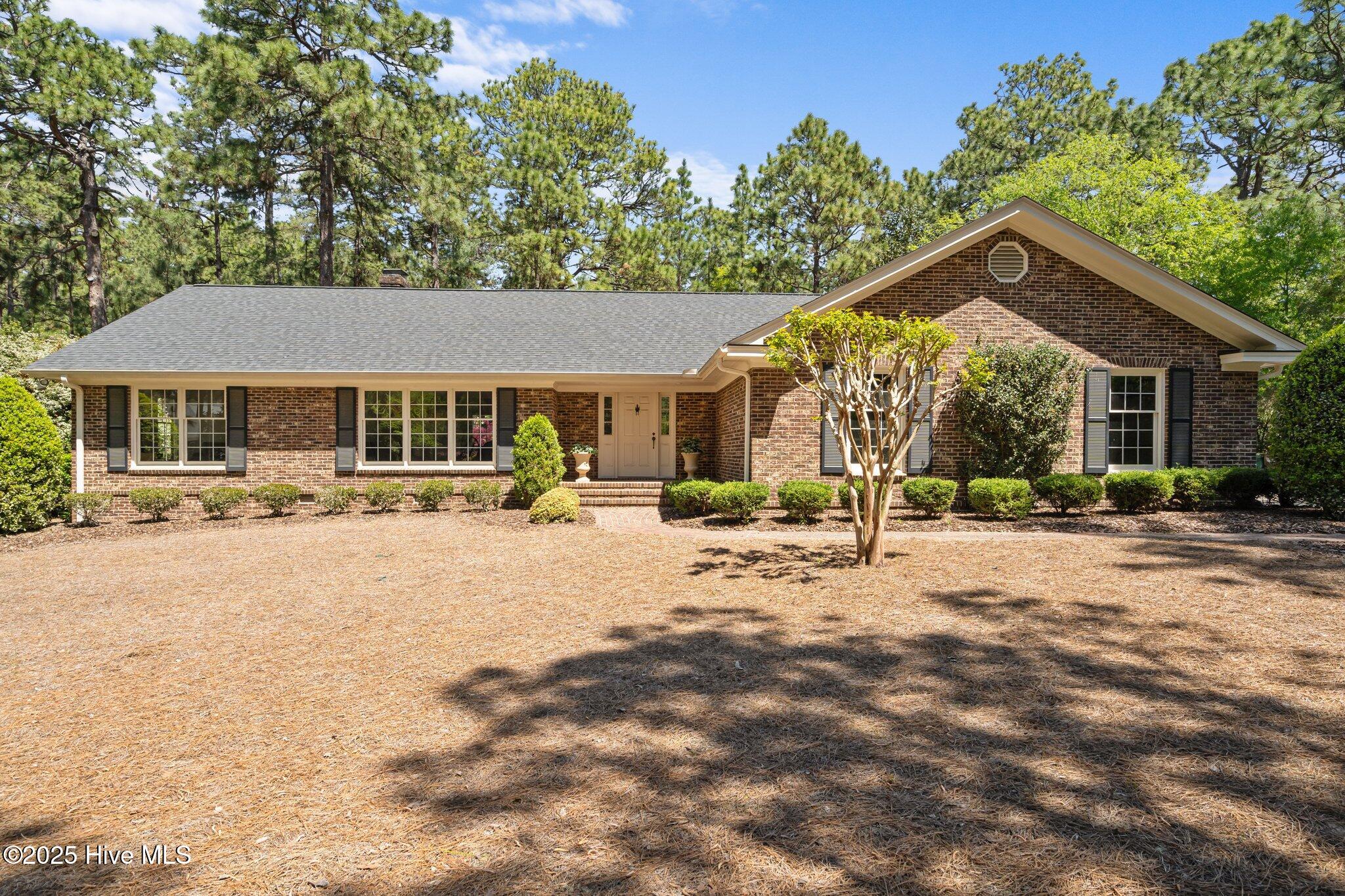 390 Donald Ross Drive Property Photo