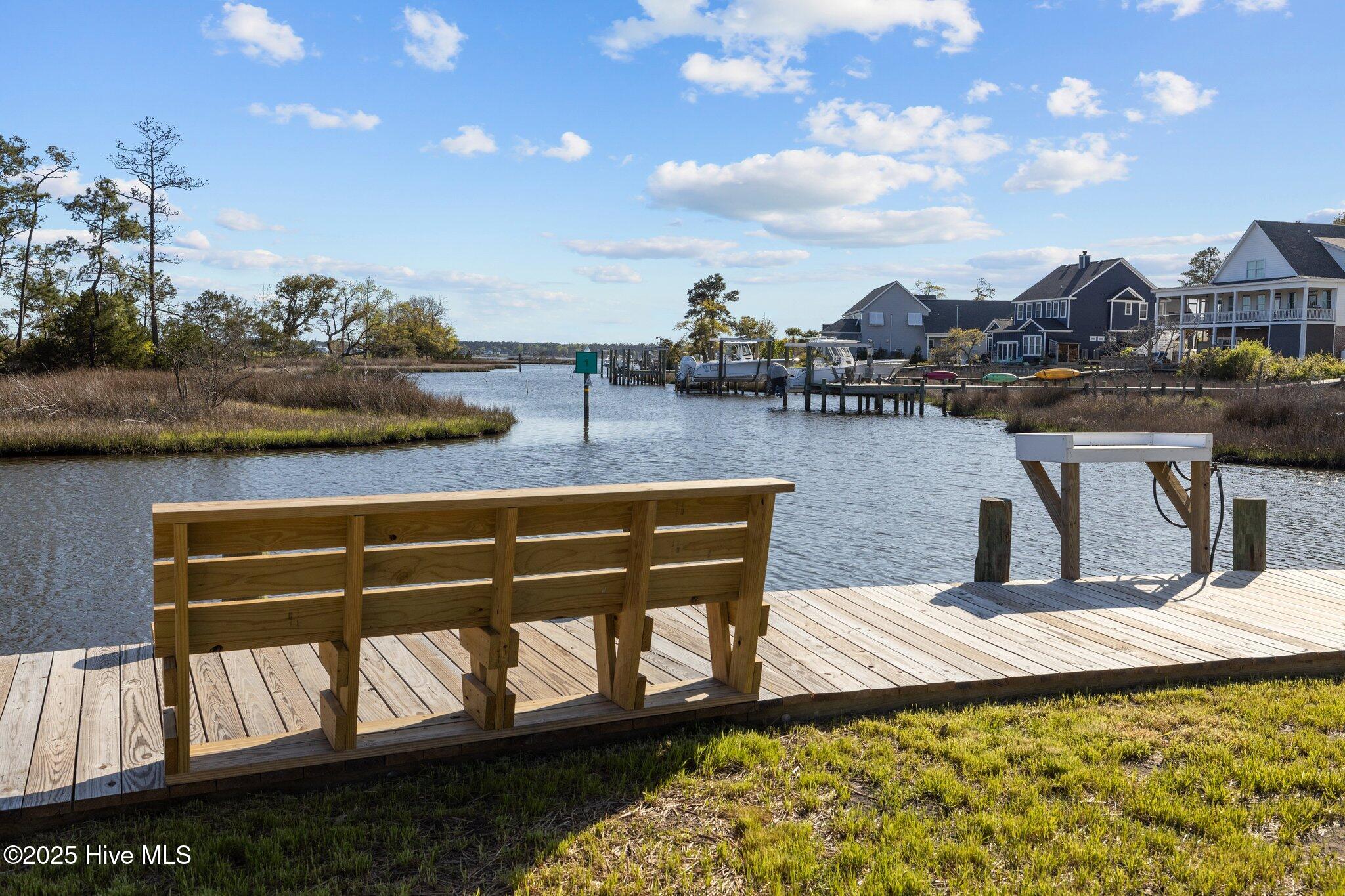 125 White Heron Lane Property Photo 5