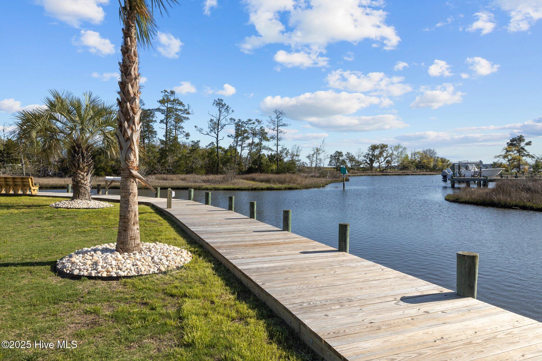 125 White Heron Lane Property Photo 6