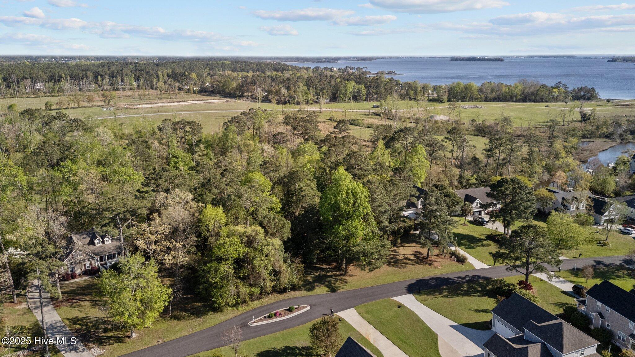 125 White Heron Lane Property Photo 11